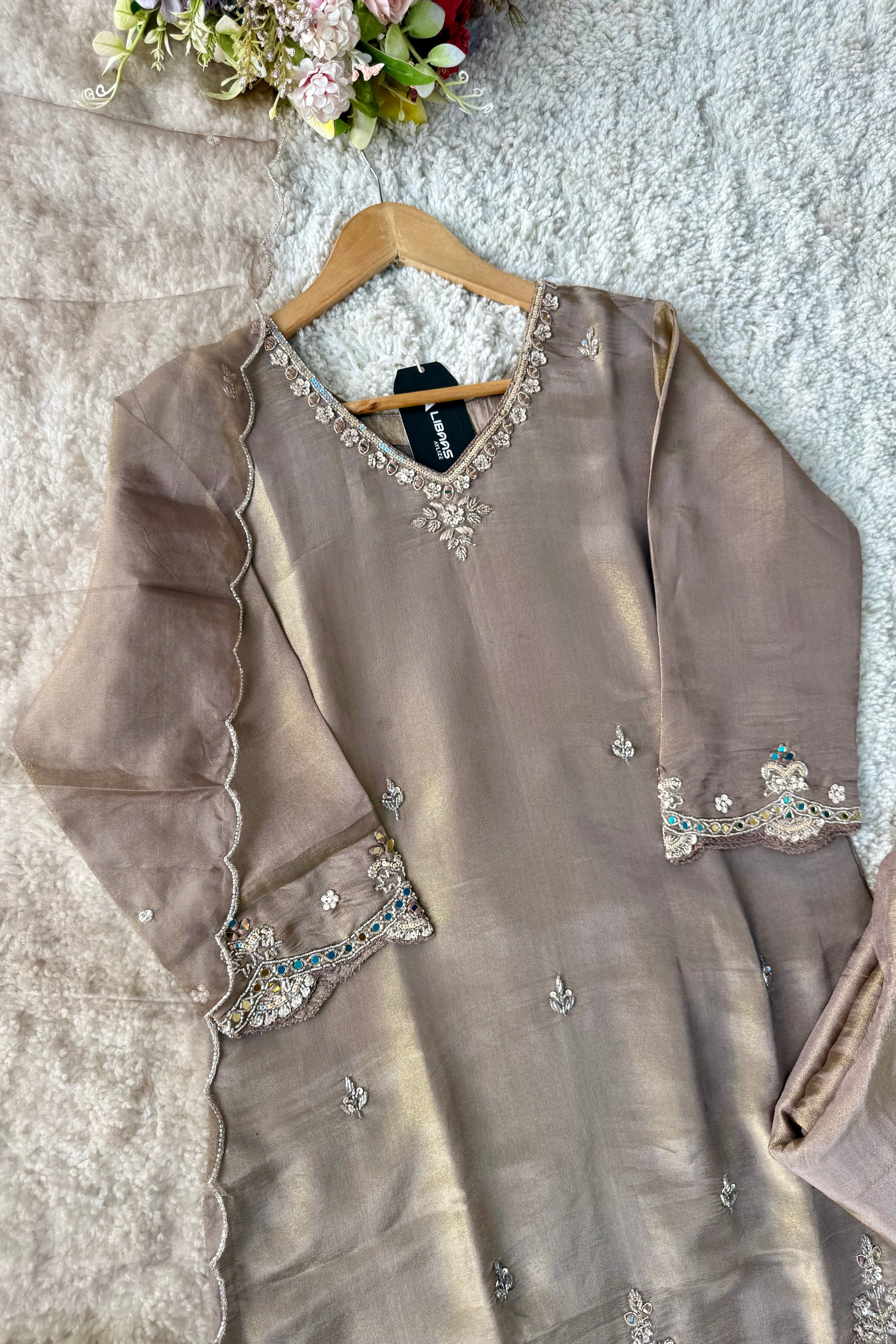 ✨Az002- Champagne Gold Tissue Divider Sharara Suit