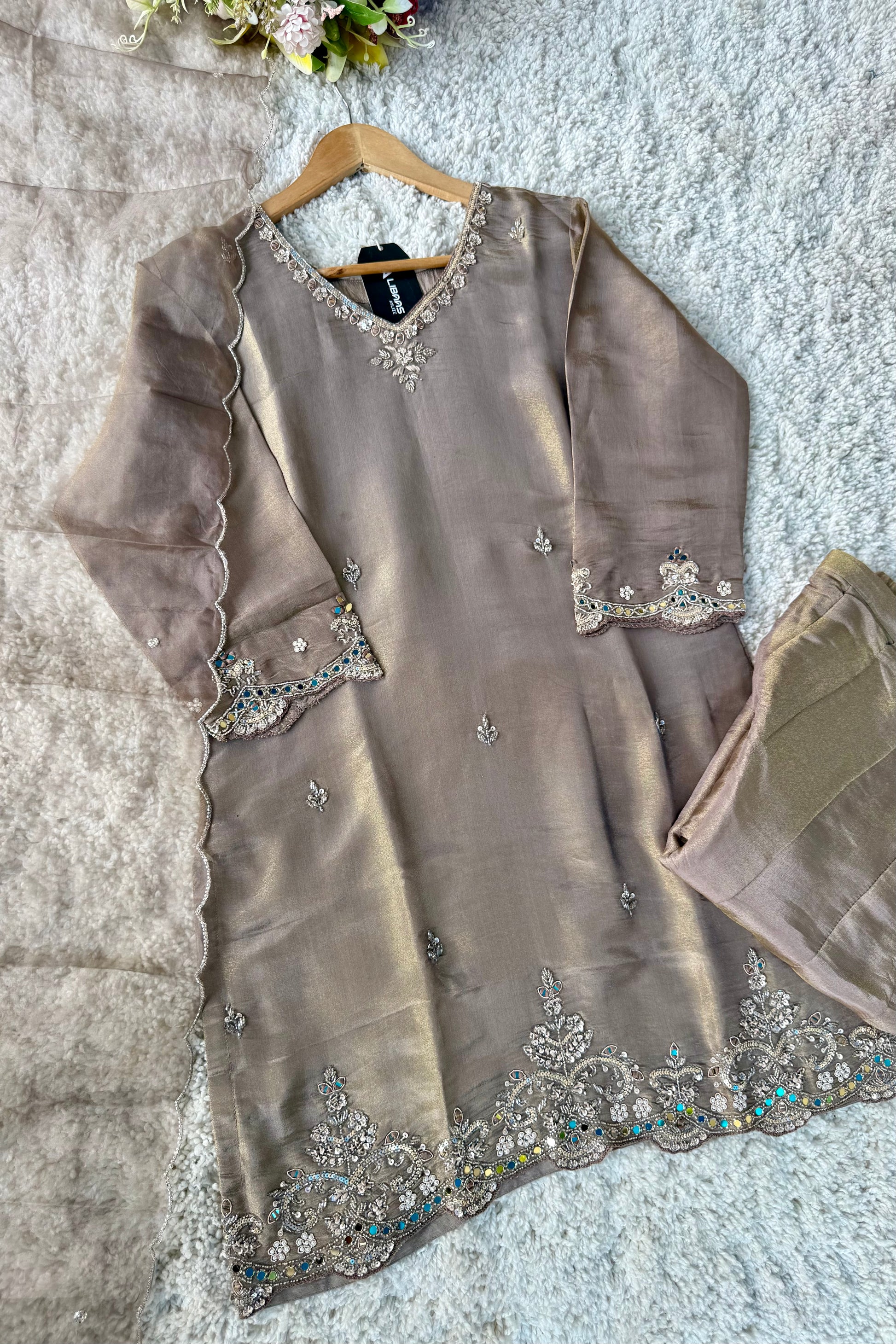 ✨Az002- Champagne Gold Tissue Divider Sharara Suit