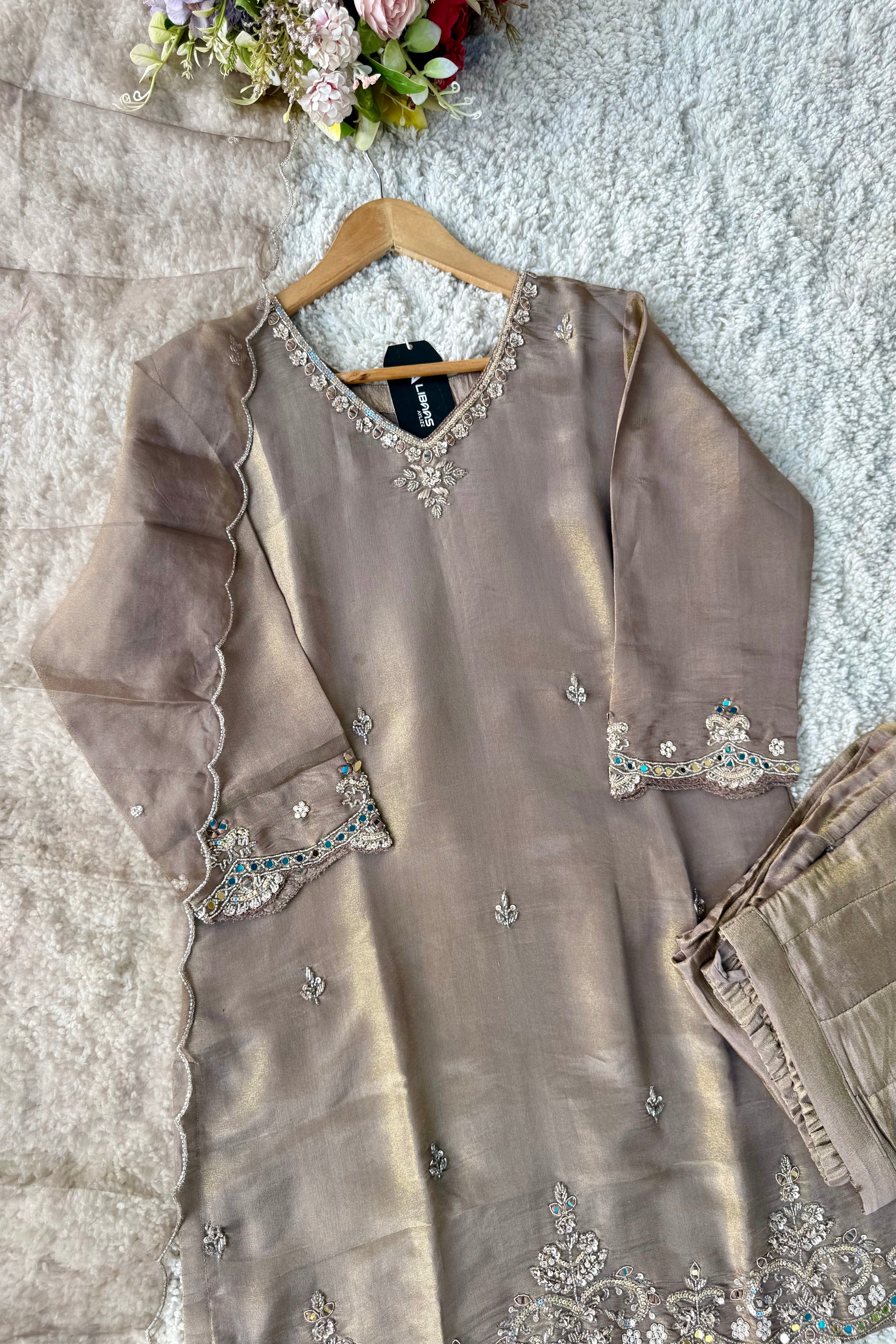 ✨Az002- Champagne Gold Tissue Divider Sharara Suit