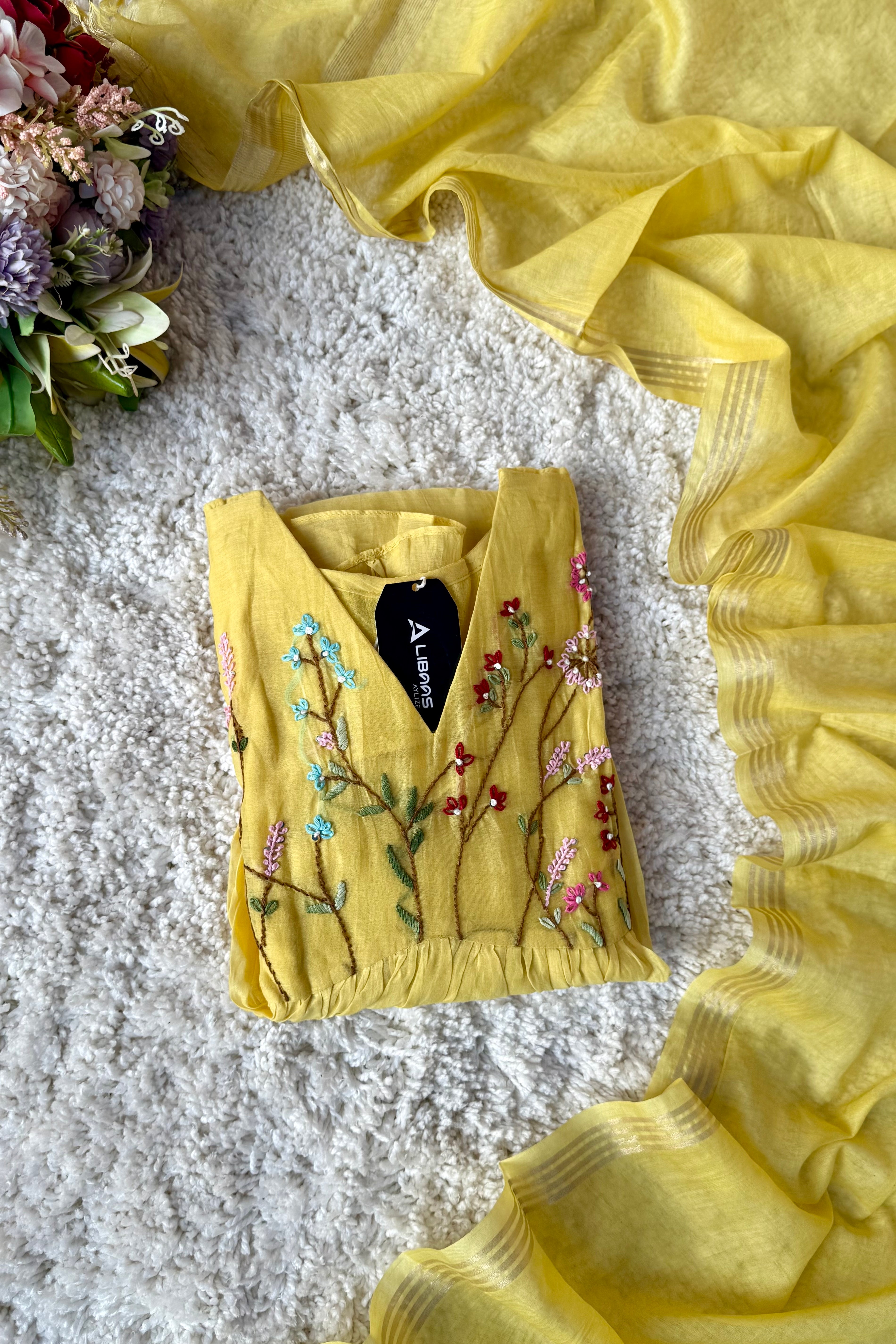 “AYRA” Premium Mul Chanderi Thread Work Anarkali Kurta Set