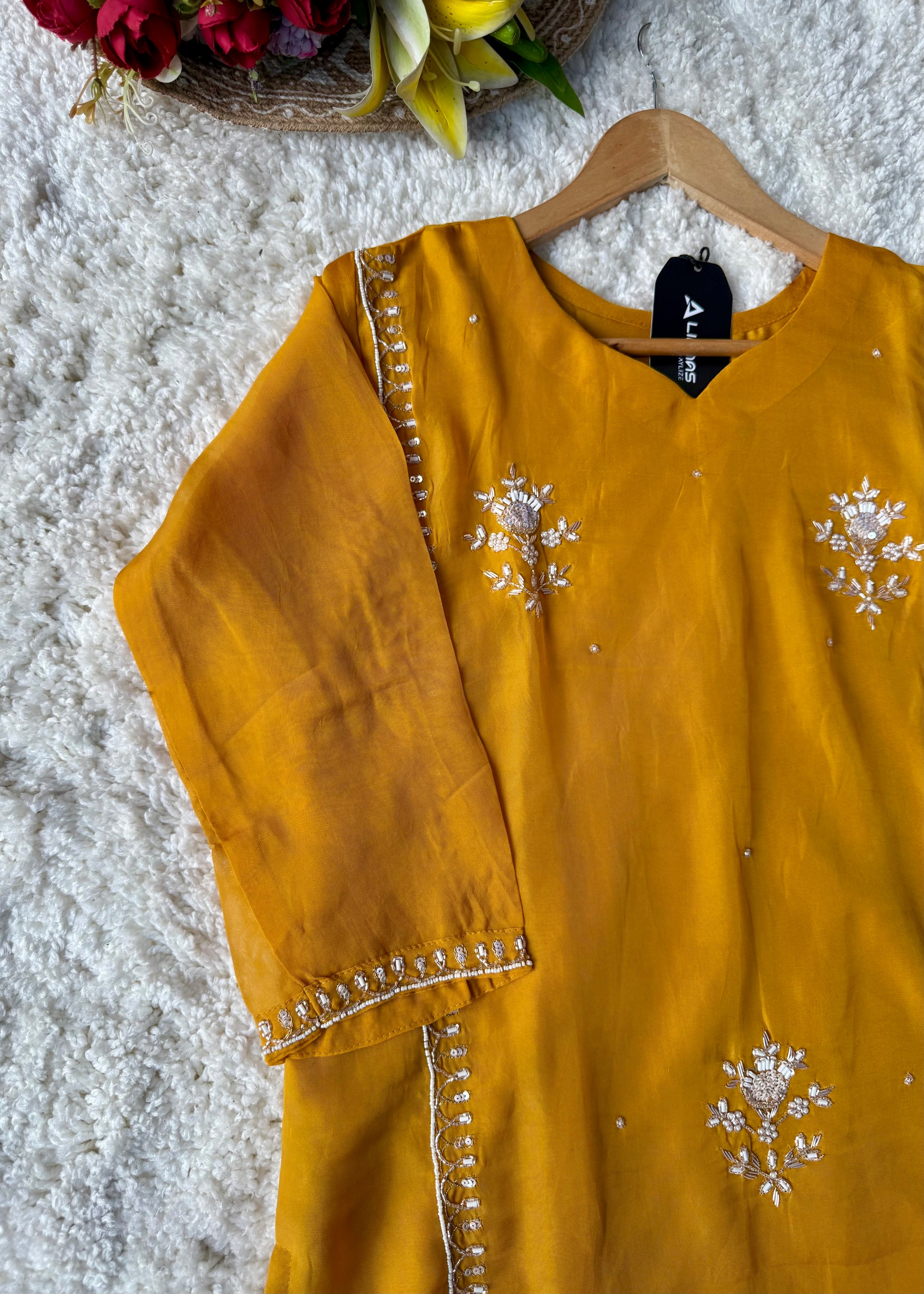 “Ujjwal” Trending Organza Viscose Suit set 🛍️