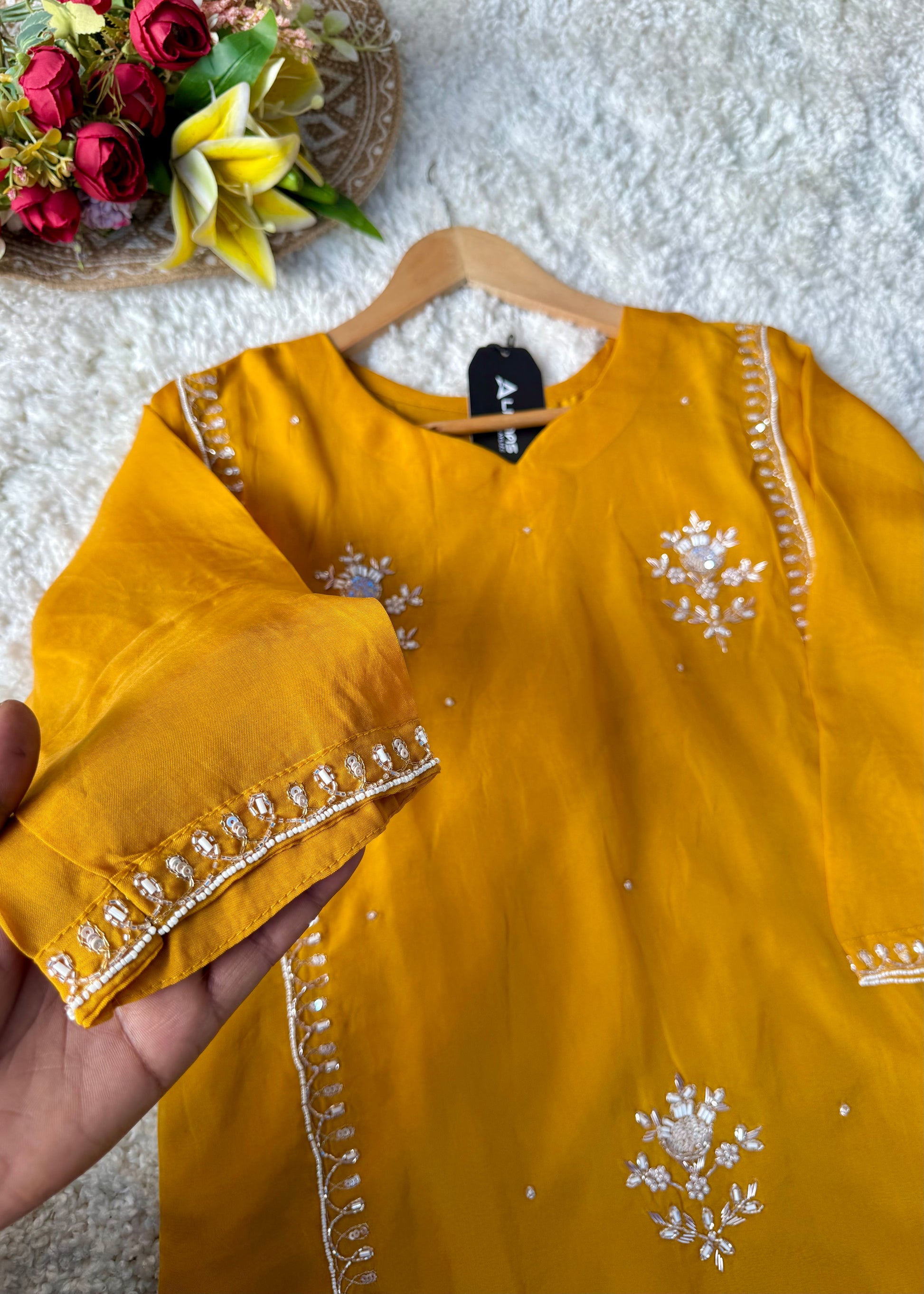 “Ujjwal” Trending Organza Viscose Suit set 🛍️