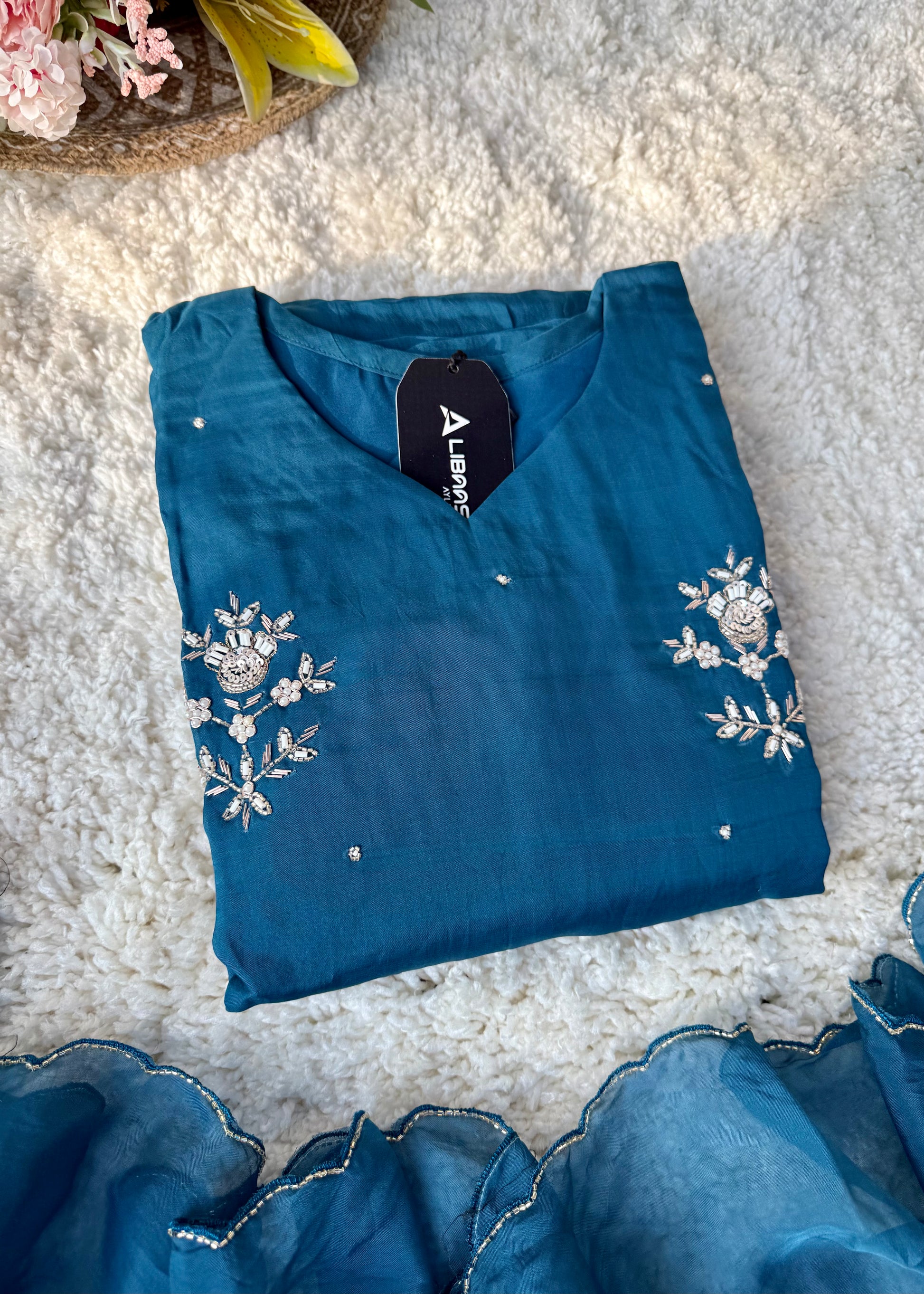 “Ujjwal” Trending Organza Viscose Suit set 🛍️