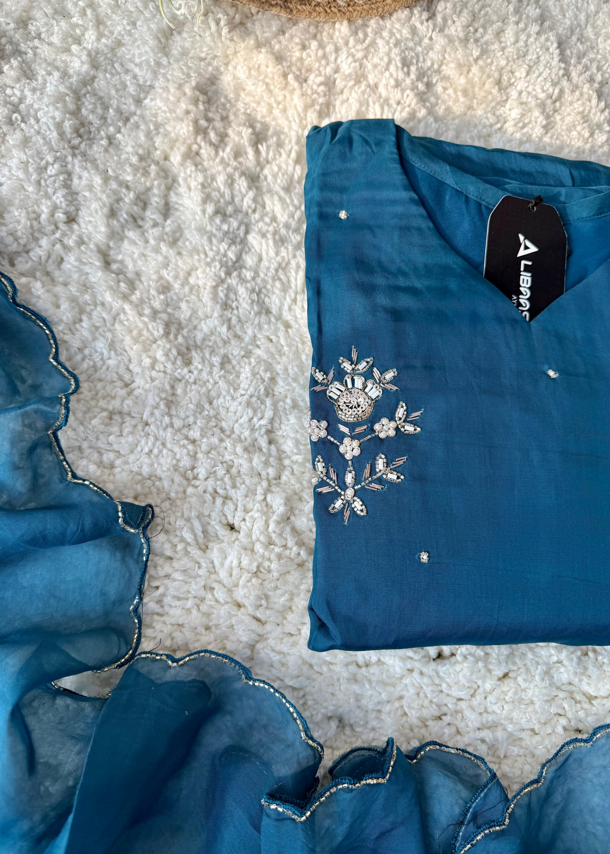 “Ujjwal” Trending Organza Viscose Suit set 🛍️