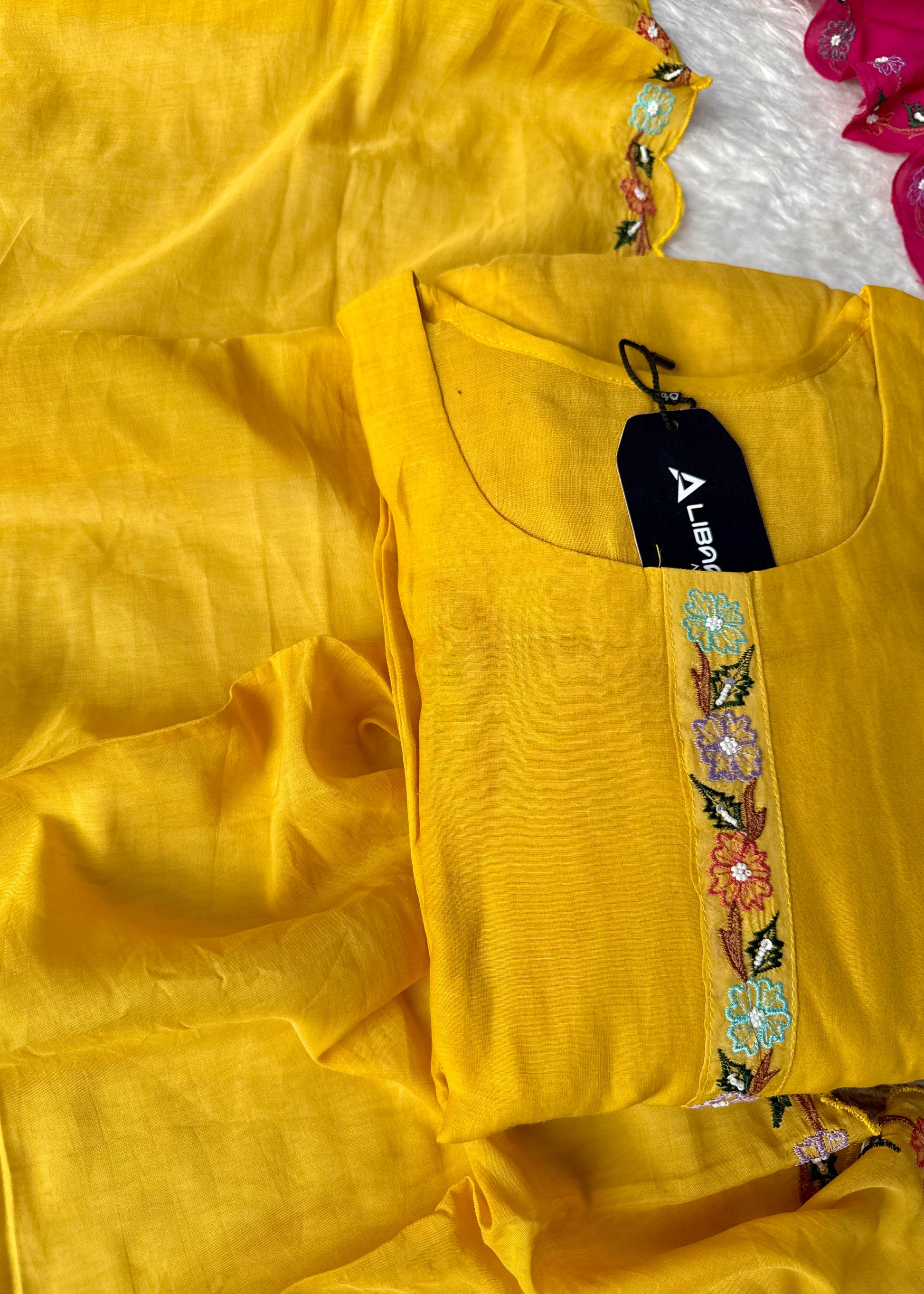 “Gulshan” Gul-E-Noor Banarsi Mul Chanderi A-Line Kurta Set