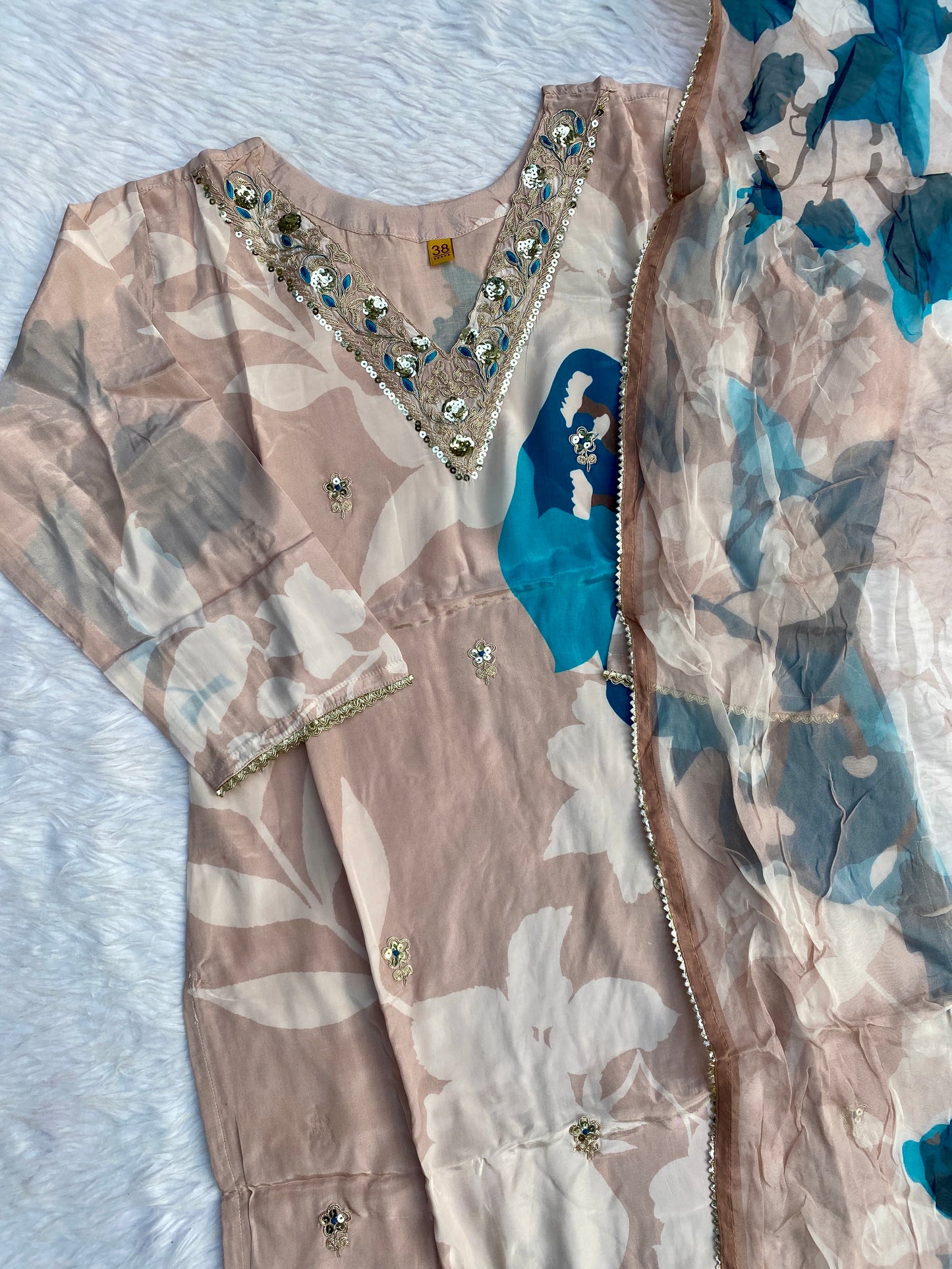 “Misty” Crepe Silk kurti bottom with dupatta set 🛍️