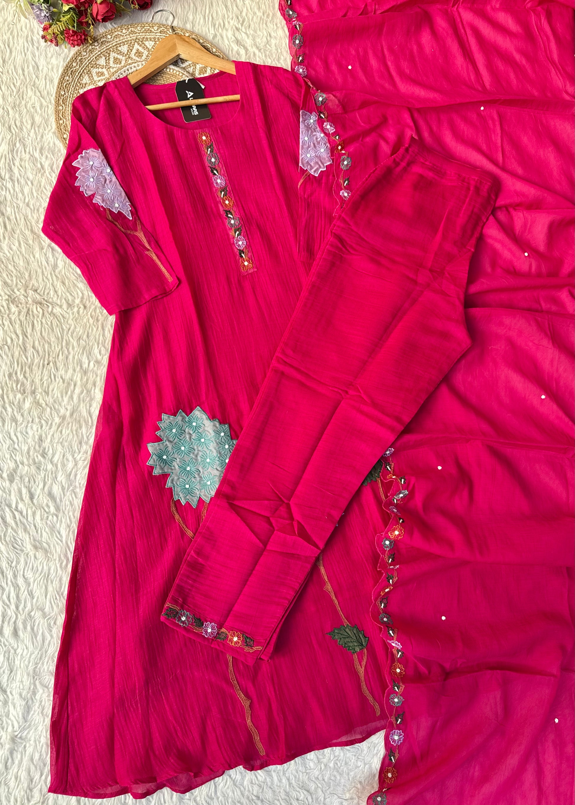 “Gulshan” Gul-E-Noor Banarsi Mul Chanderi A-Line Kurta Set