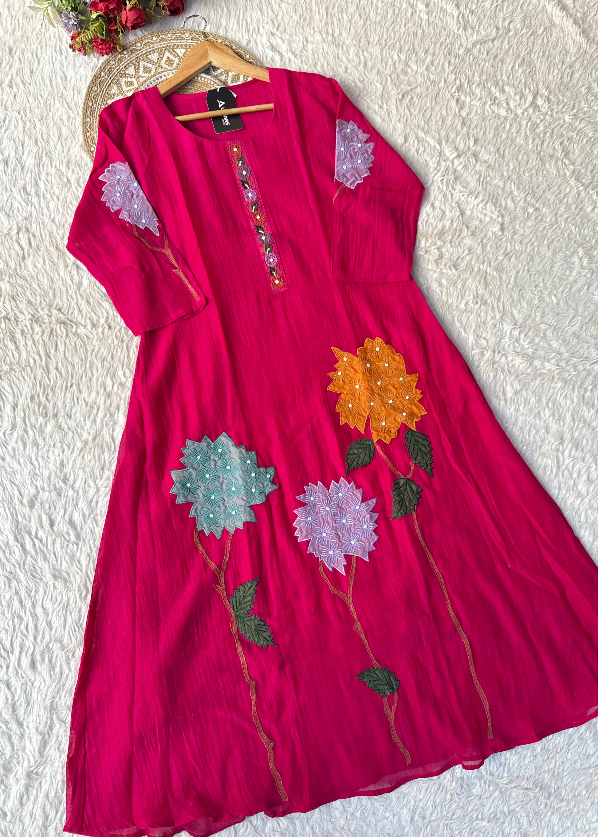 “Gulshan” Gul-E-Noor Banarsi Mul Chanderi A-Line Kurta Set