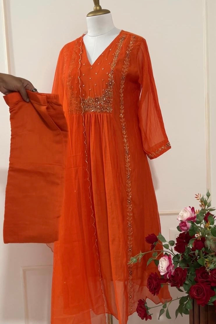 “Ayza” Premium Orange Mul Chanderi A Line Suit set 🛍️