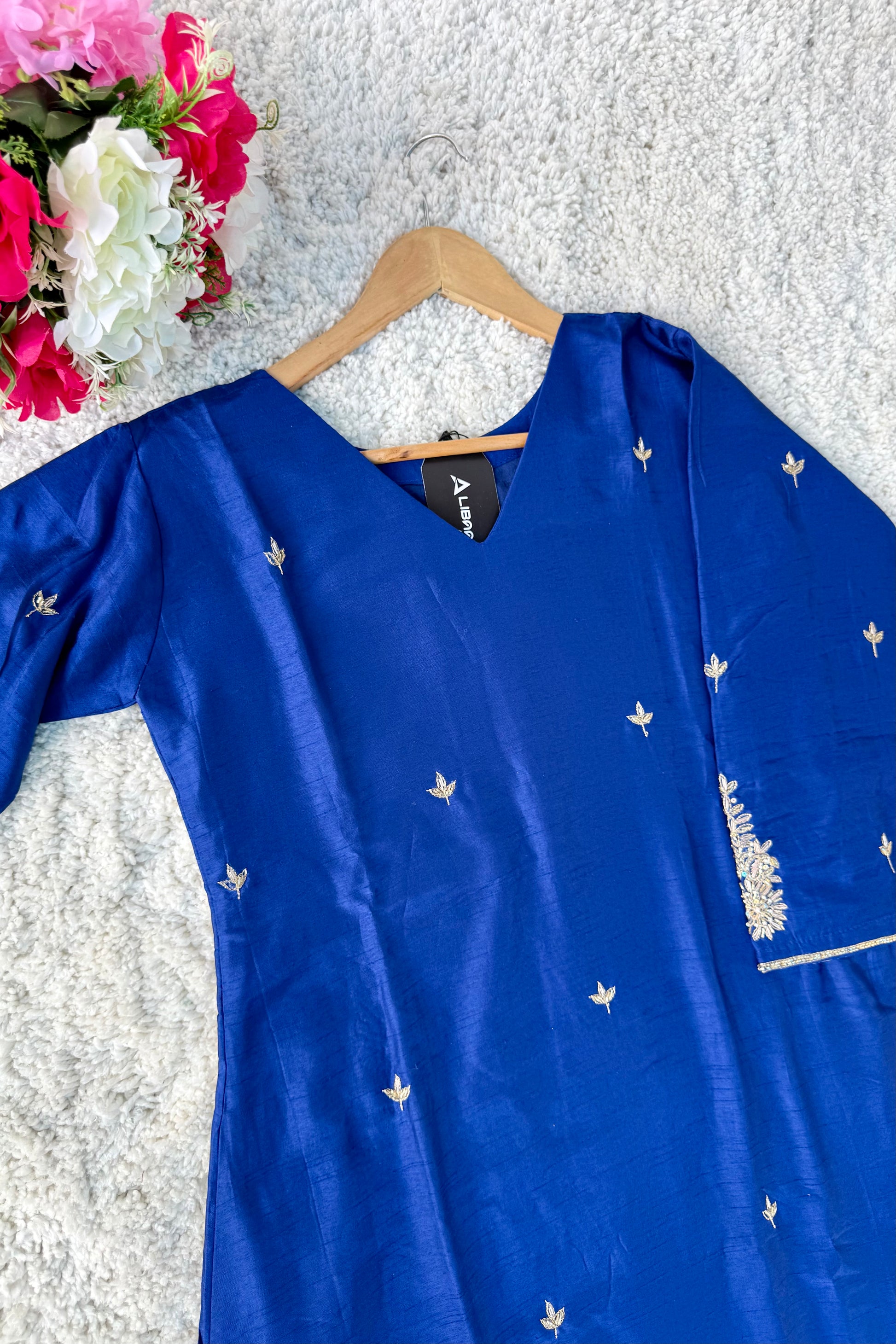✨”Aarti– Premium Dola Silk Heavy Anarkali Kurta Set
