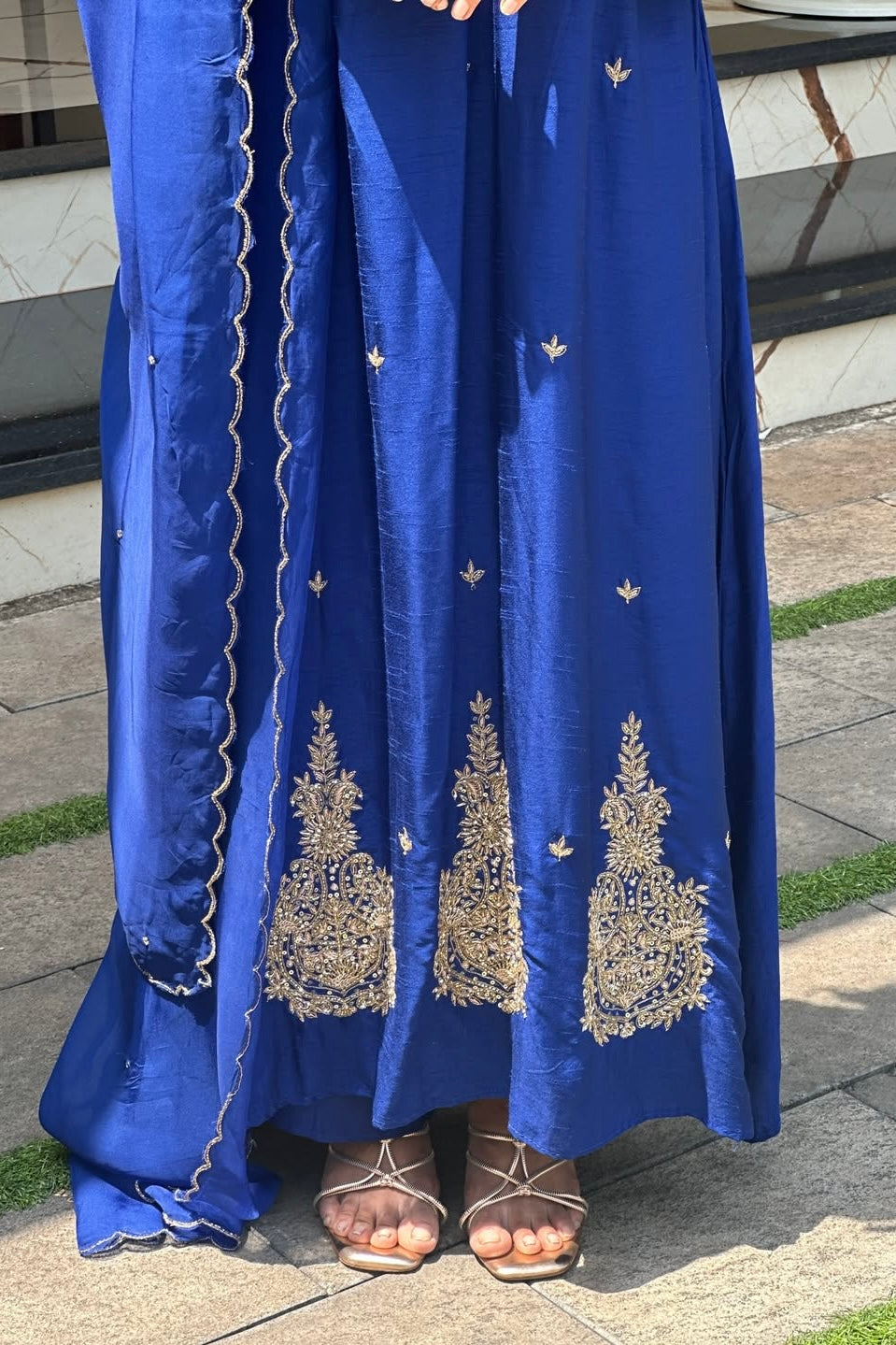 ✨”Aarti– Premium Dola Silk Heavy Anarkali Kurta Set