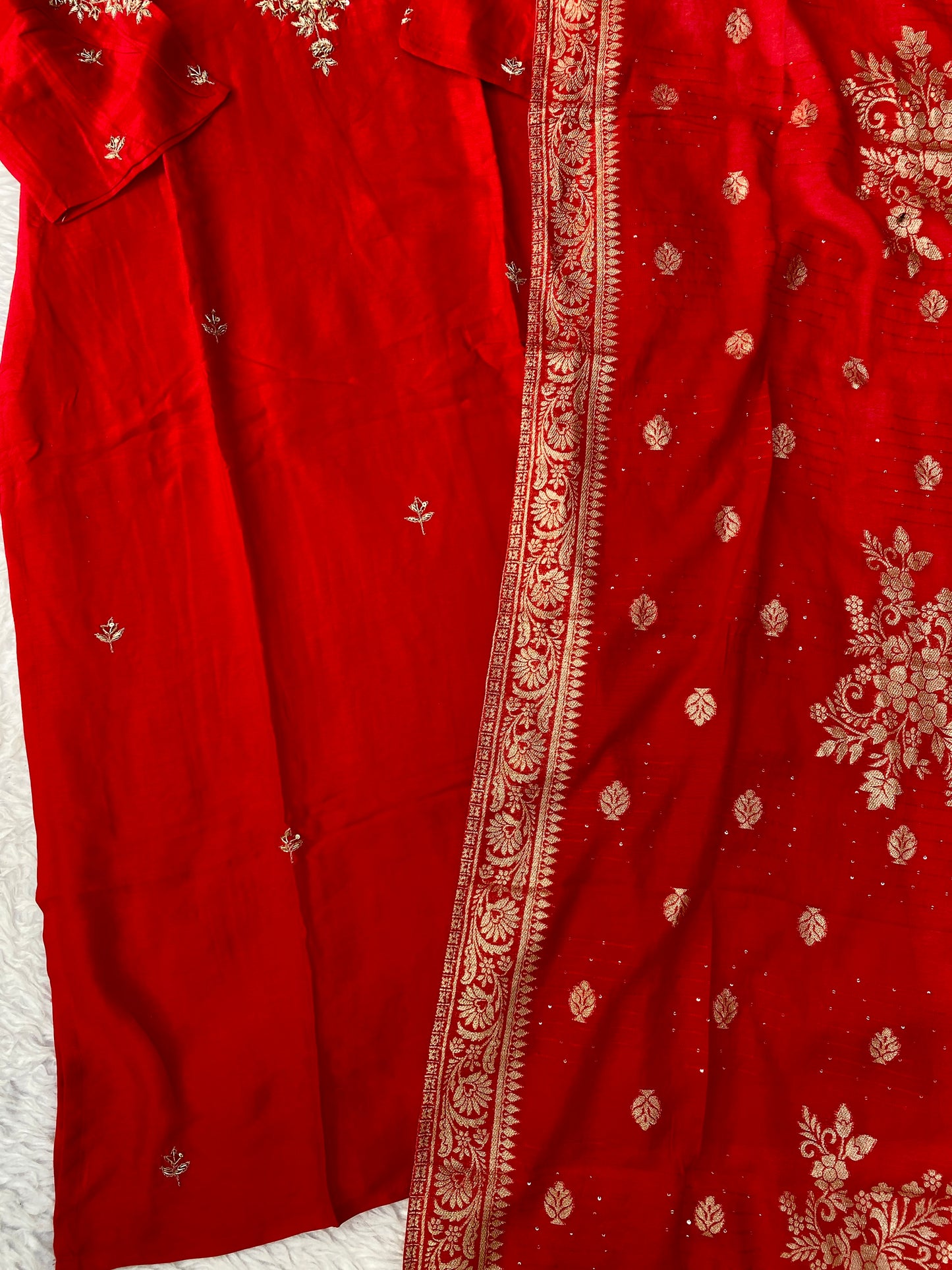 "Khushali" Silver zardozi work dola silk set