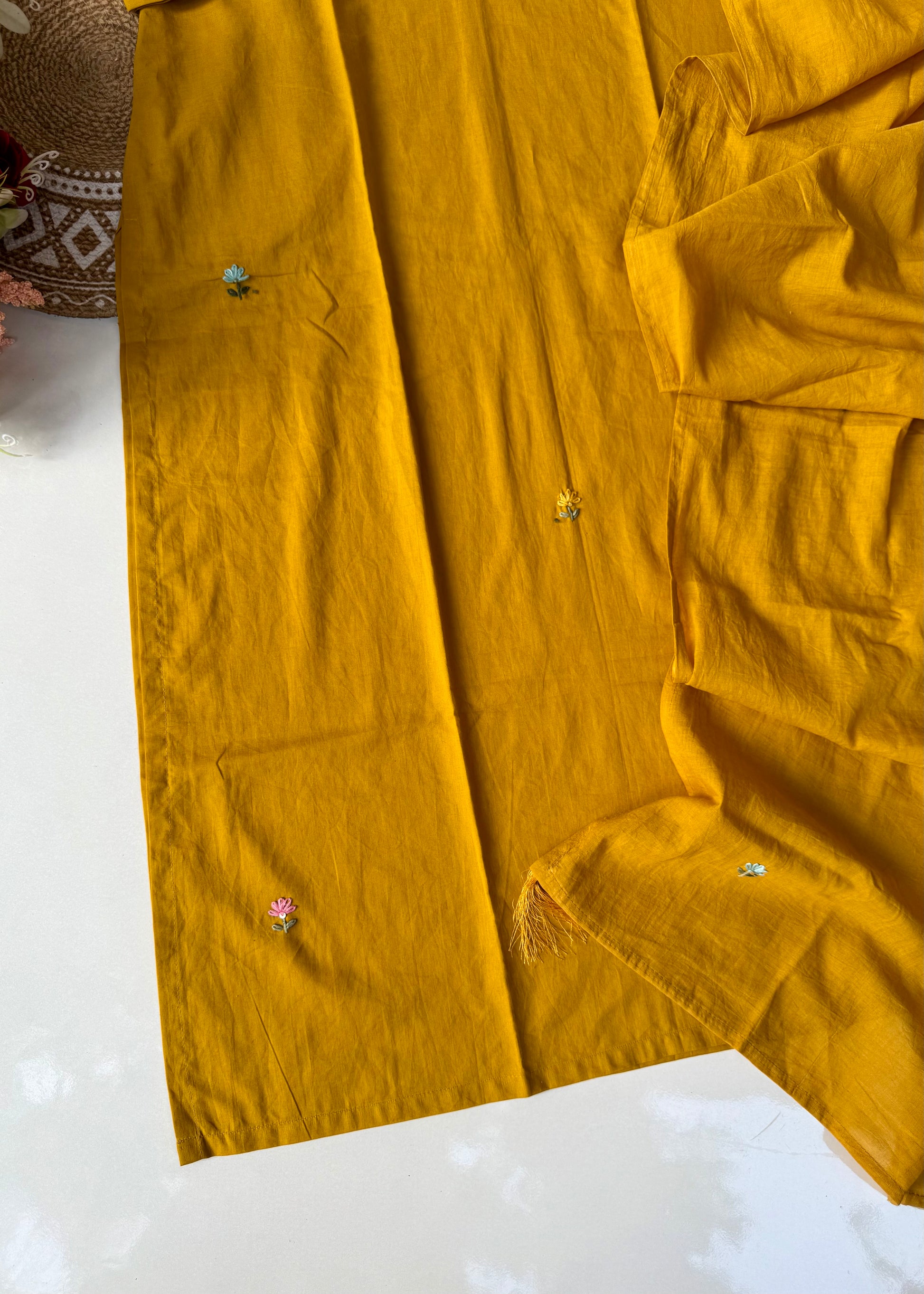 “Avnika” Premium cotton thread work kurta set
