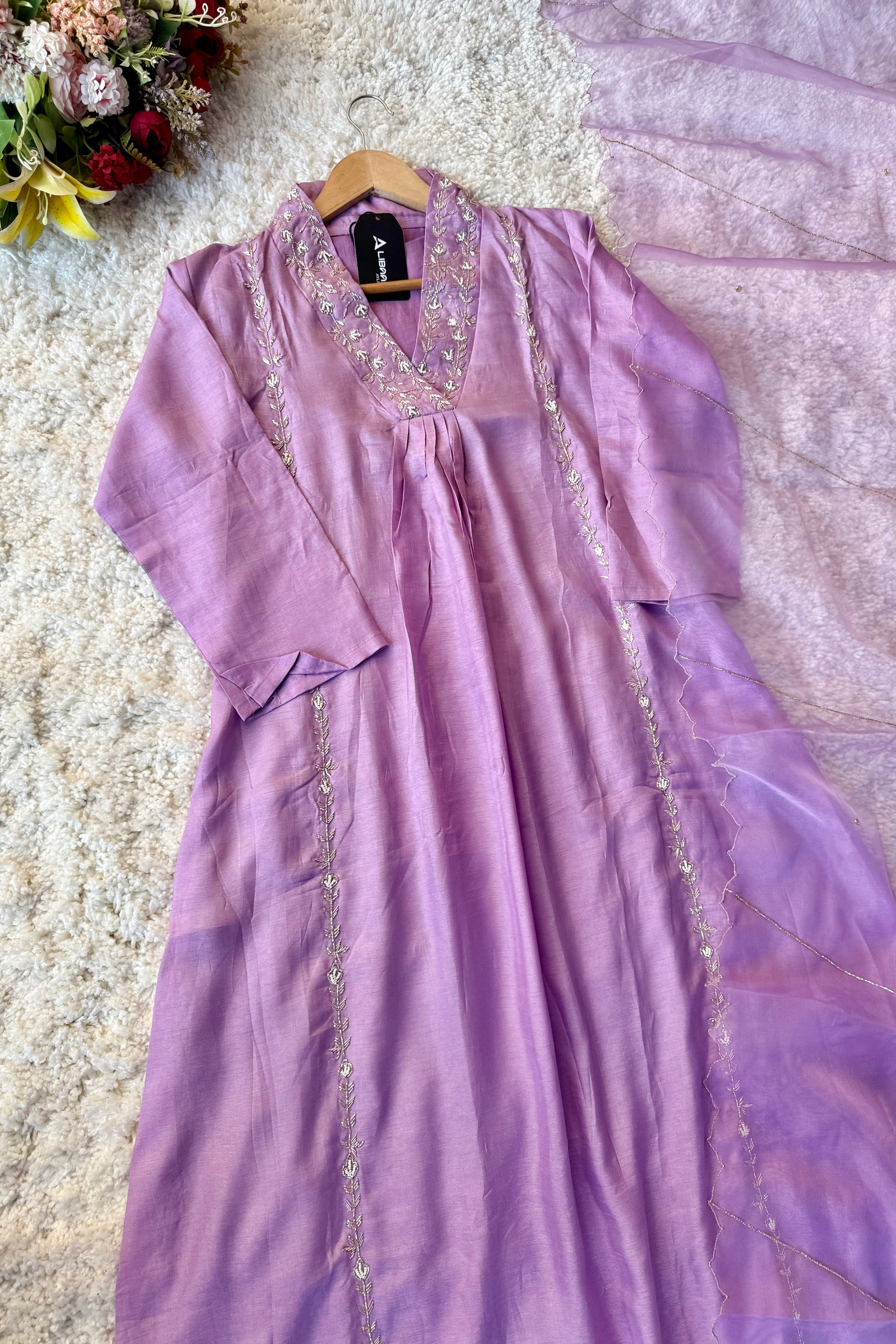 “Eira” Heavy handwork Dola silk A line kurti set 🛍️