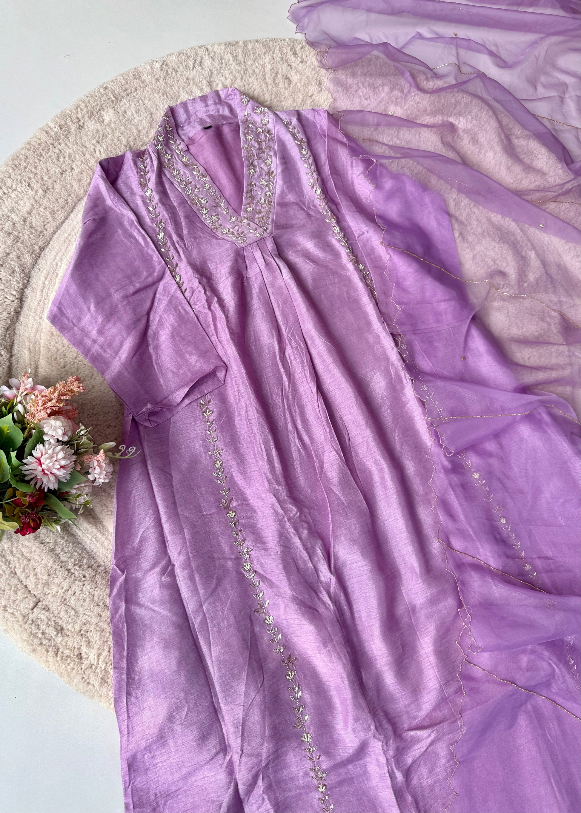 “Eira” Heavy handwork Dola silk A line kurti set 🛍️