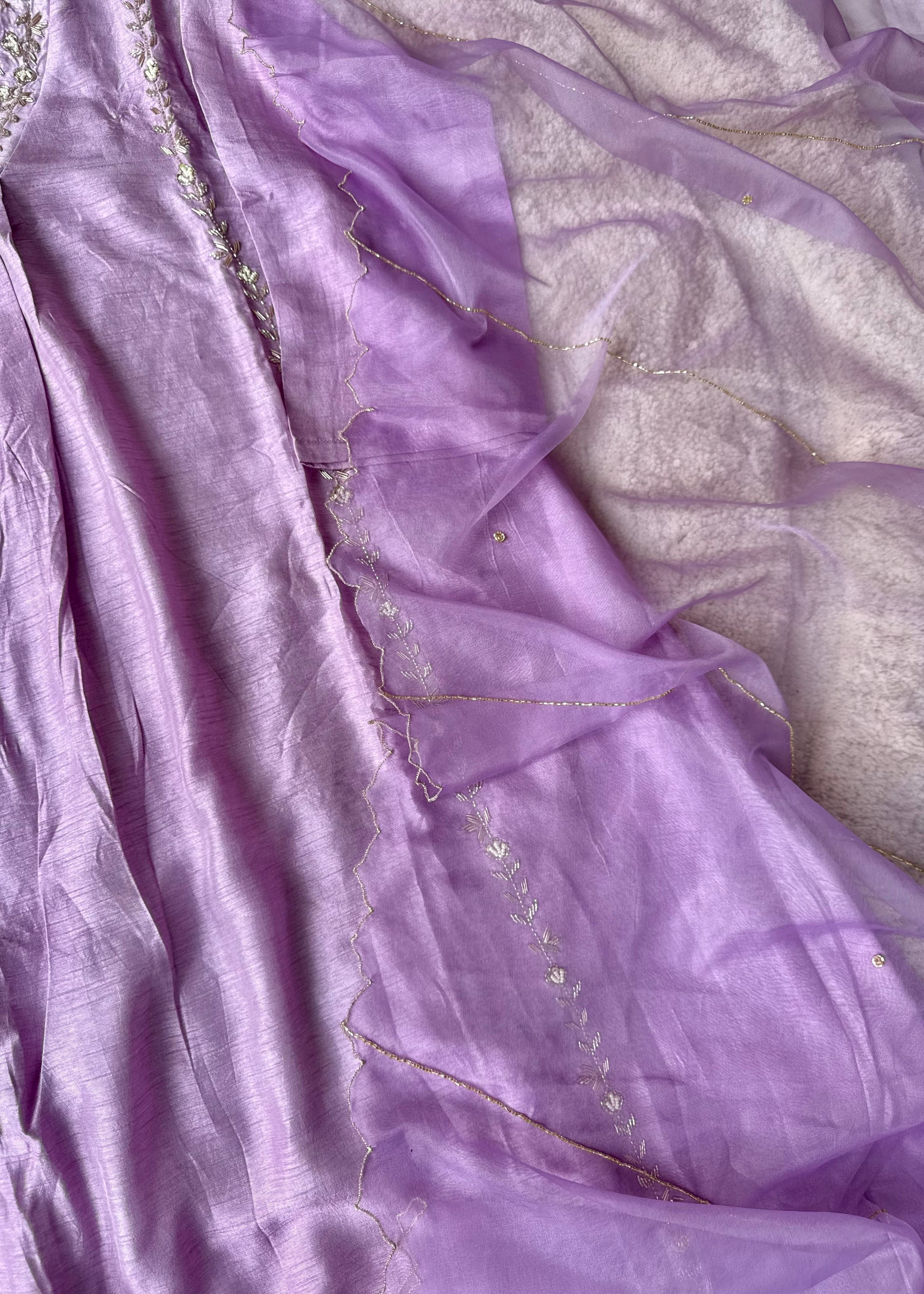 “Eira” Heavy handwork Dola silk A line kurti set 🛍️