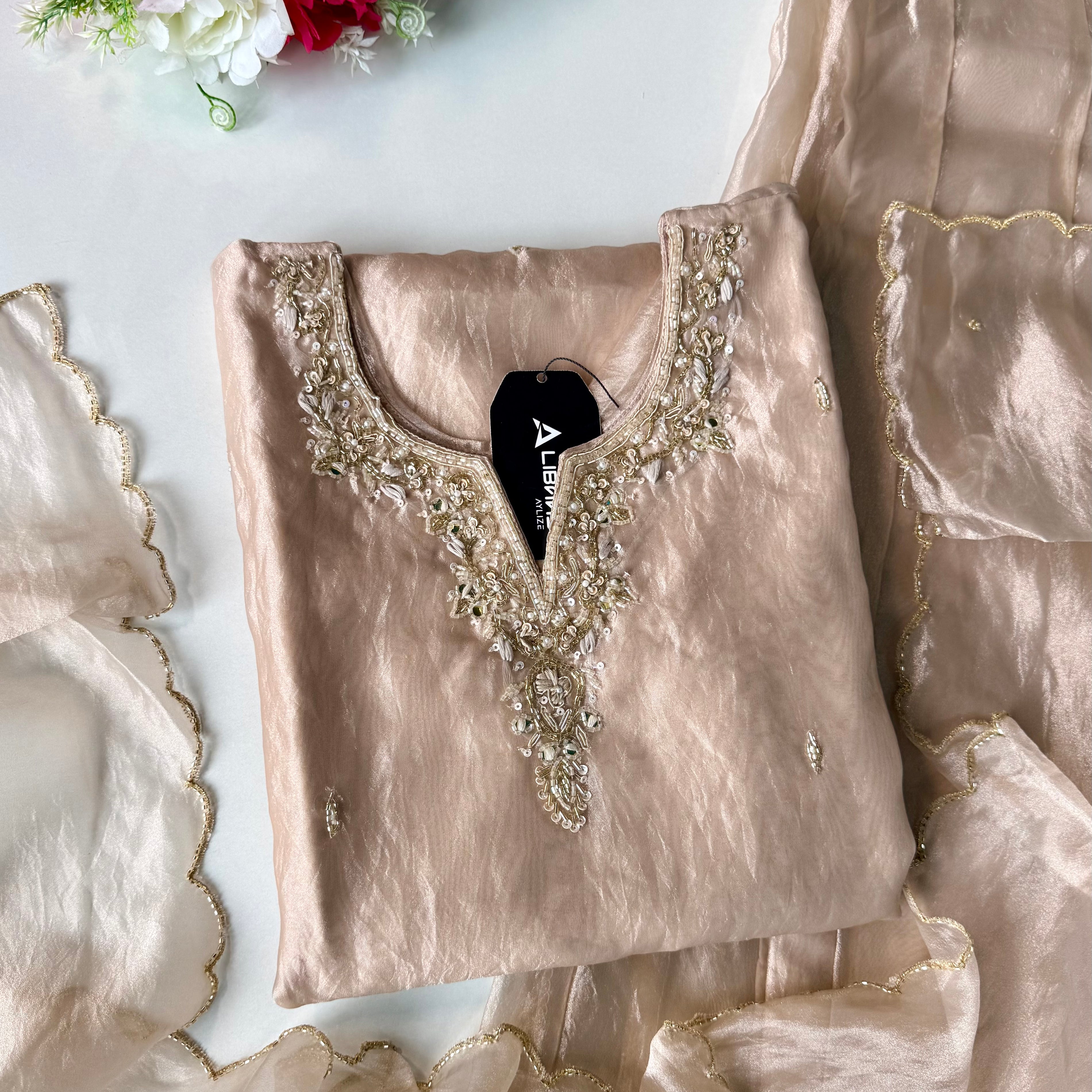 ✨Ruhani – Luxury Ivory Glass Tissue Divider Suit Set