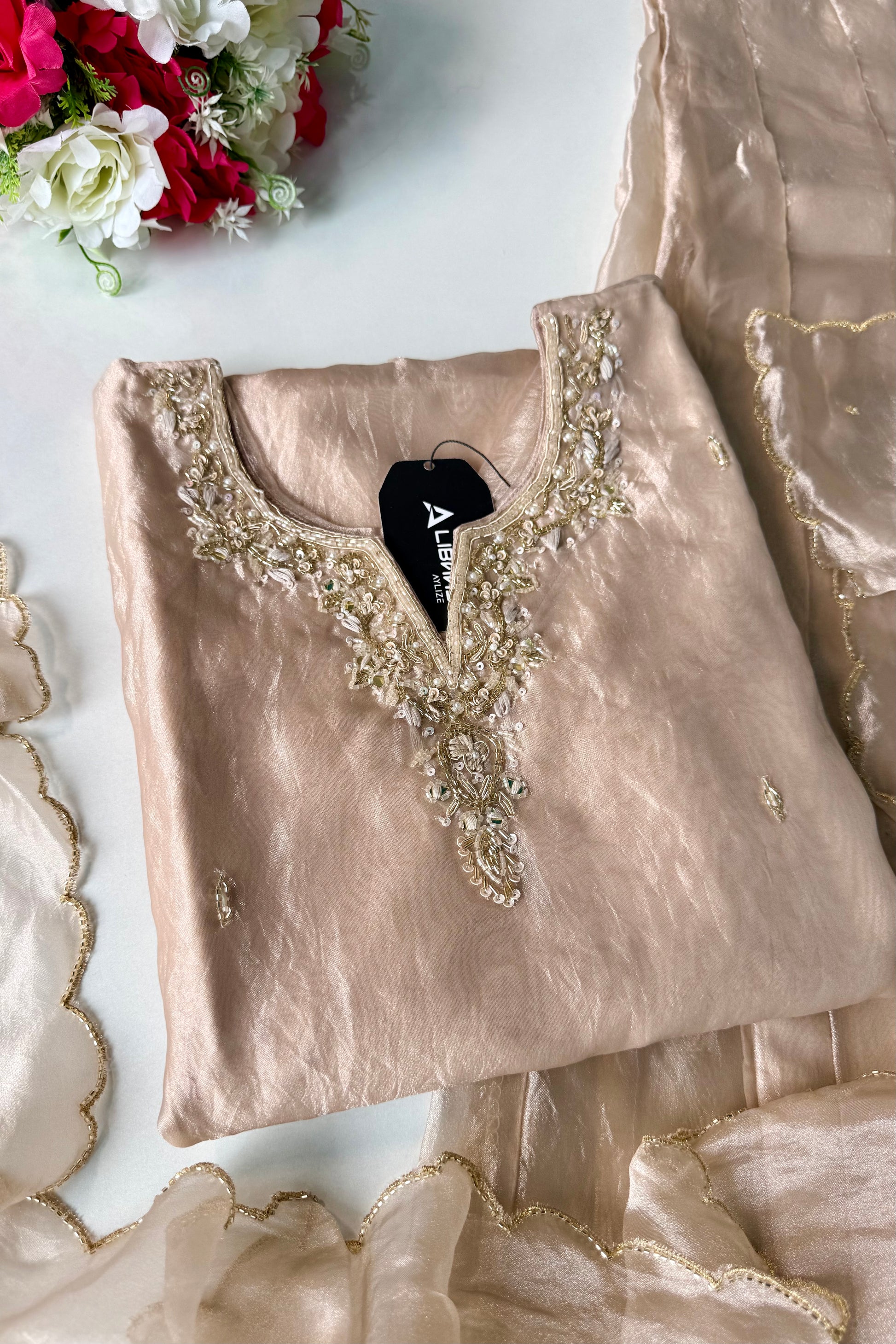 ✨Ruhani – Luxury Ivory Glass Tissue Divider Suit Set