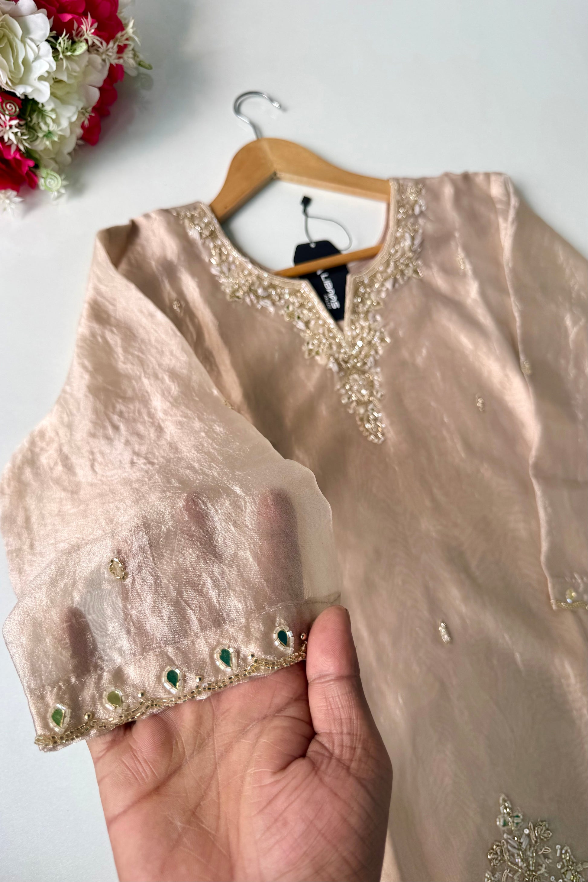 ✨Ruhani – Luxury Ivory Glass Tissue Divider Suit Set