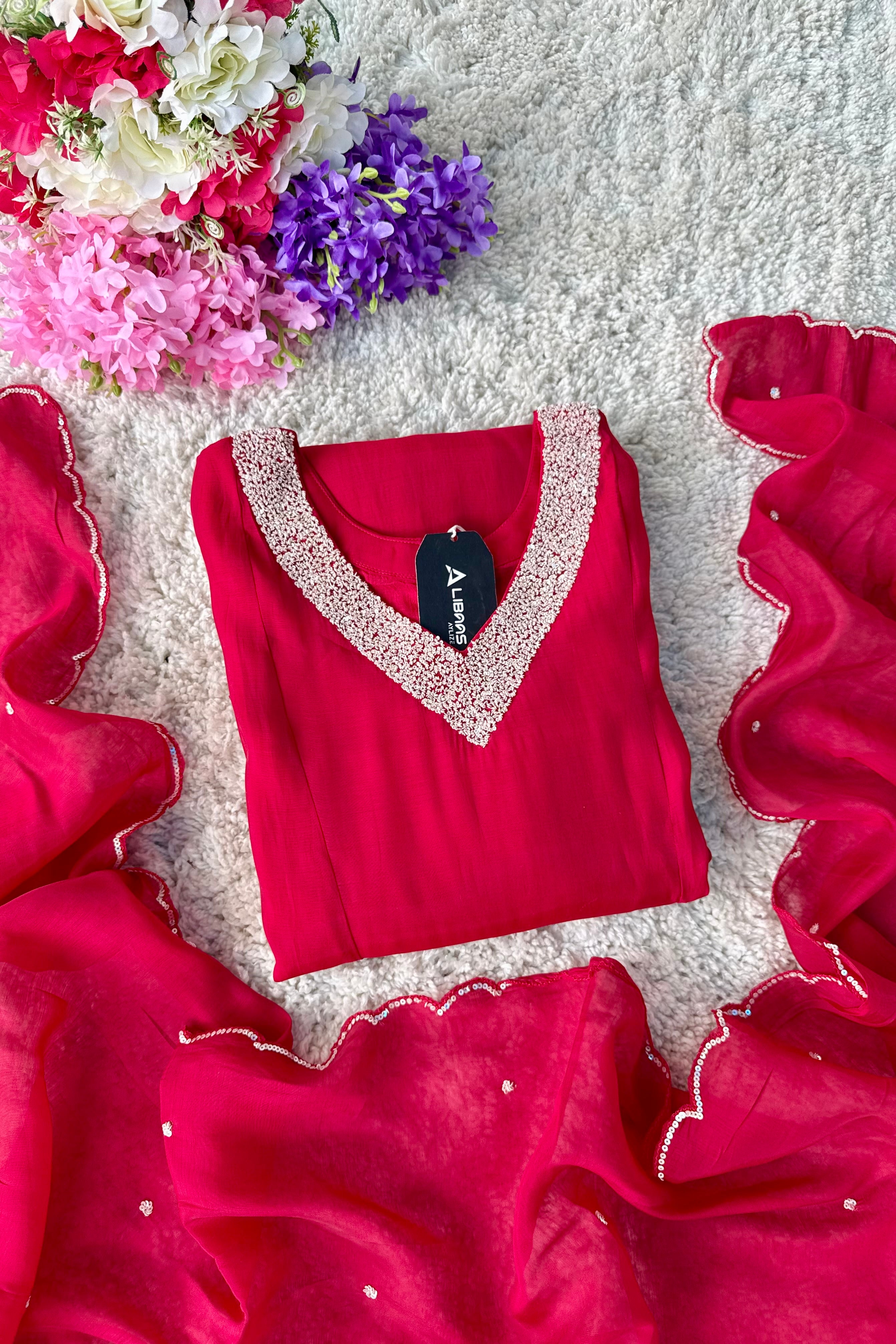 ❤️Sreya – Premium Ho Silk Back Design A Line Kurta Set