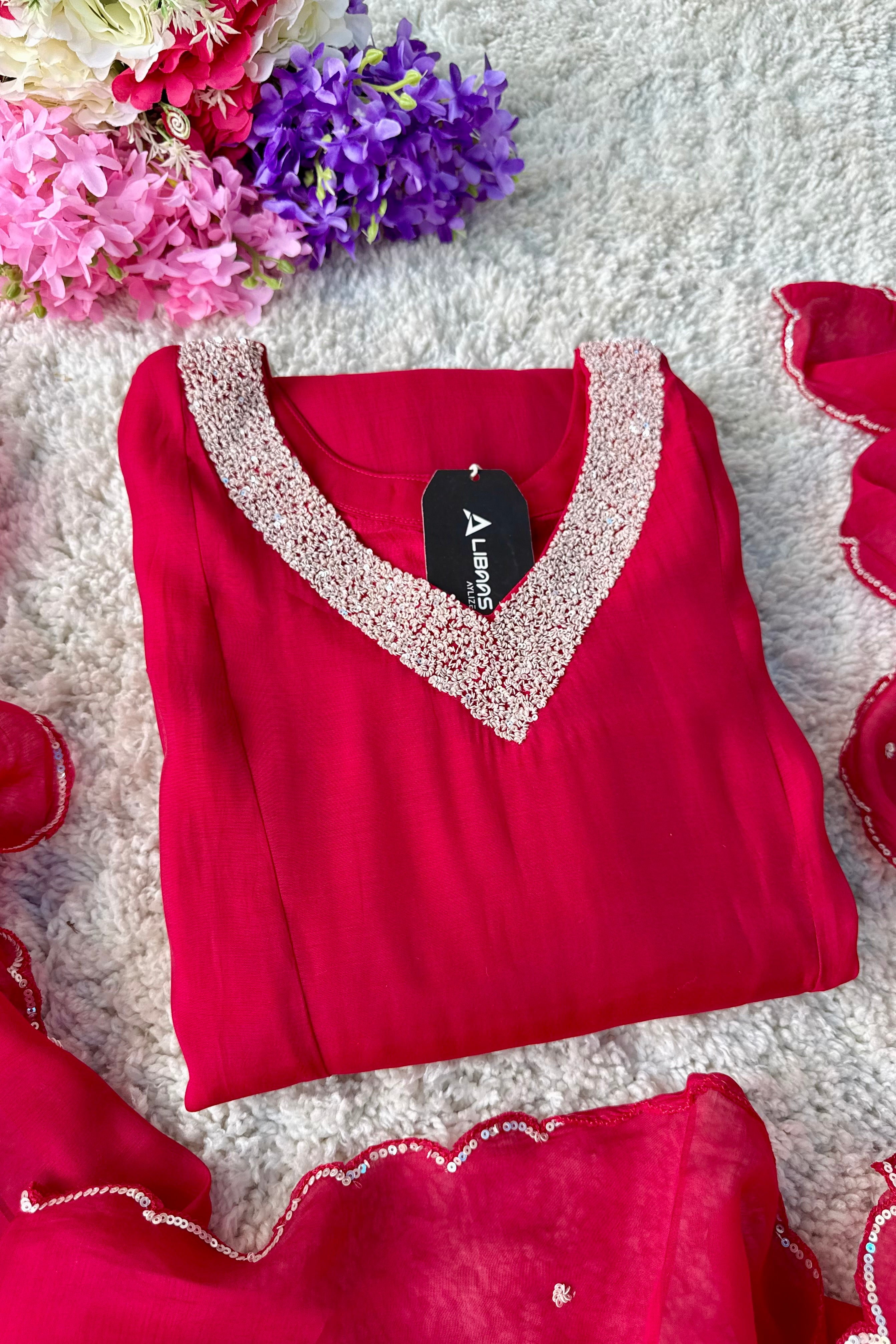 ❤️Sreya – Premium Ho Silk Back Design A Line Kurta Set