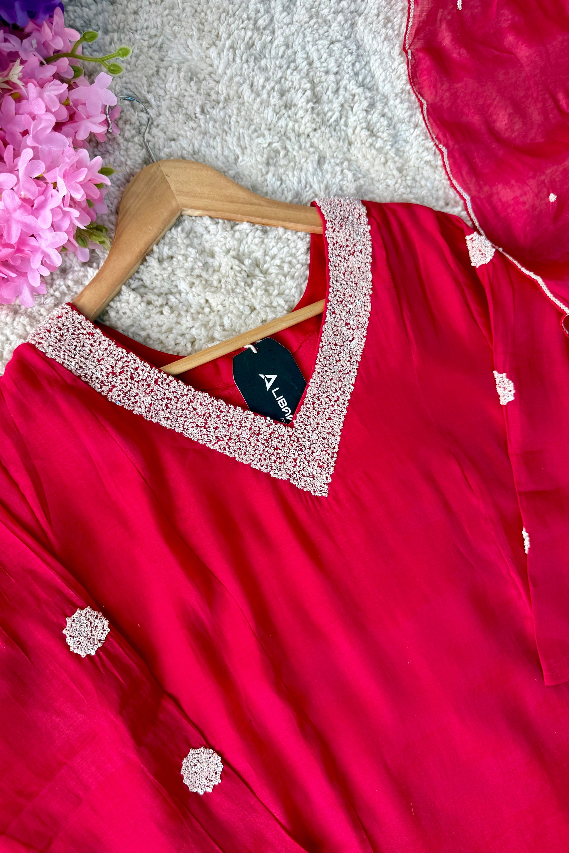 ❤️Sreya – Premium Ho Silk Back Design A Line Kurta Set