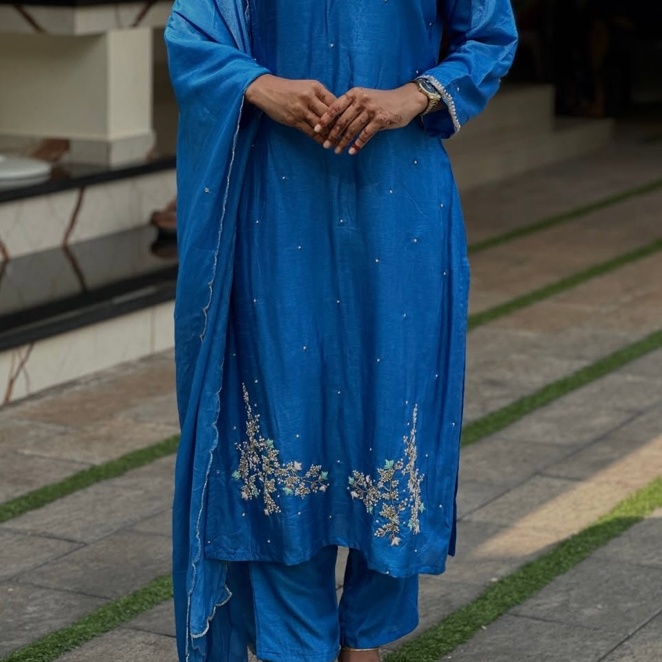 💫Nitya- Premium Dola silk Kurta set