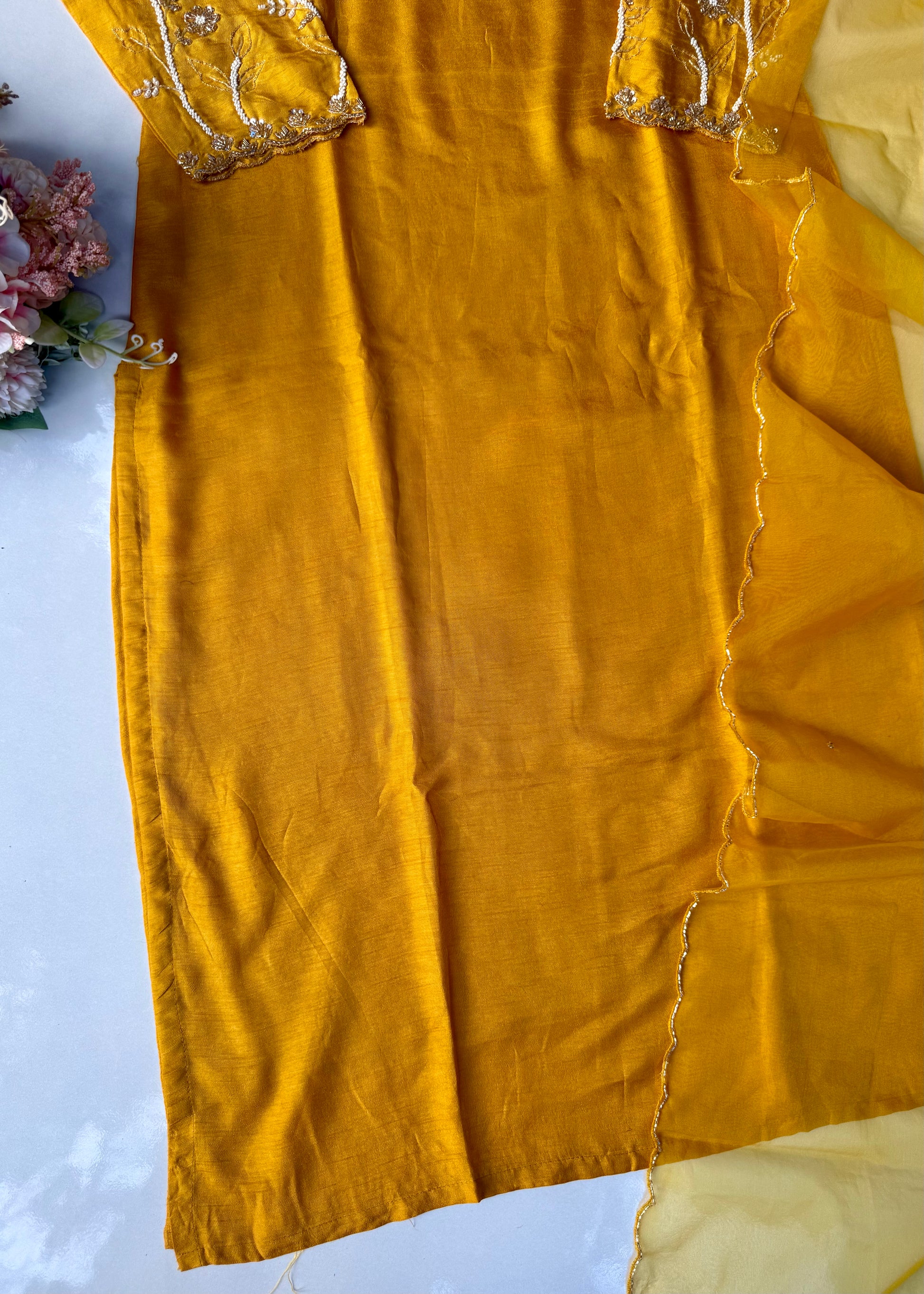 “Ivory” Beautiful Dola silk handcrafted kurta set