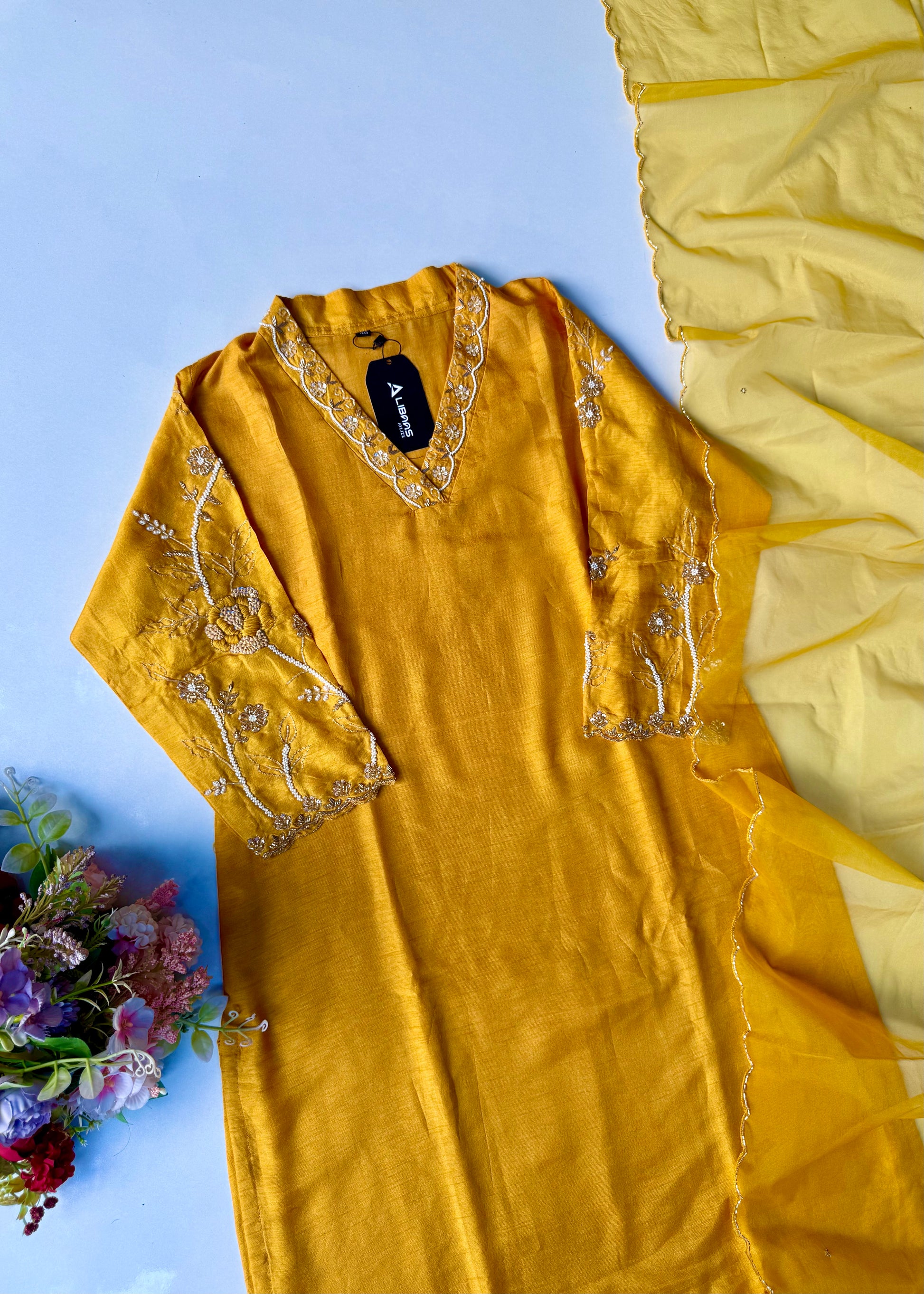 “Ivory” Beautiful Dola silk handcrafted kurta set