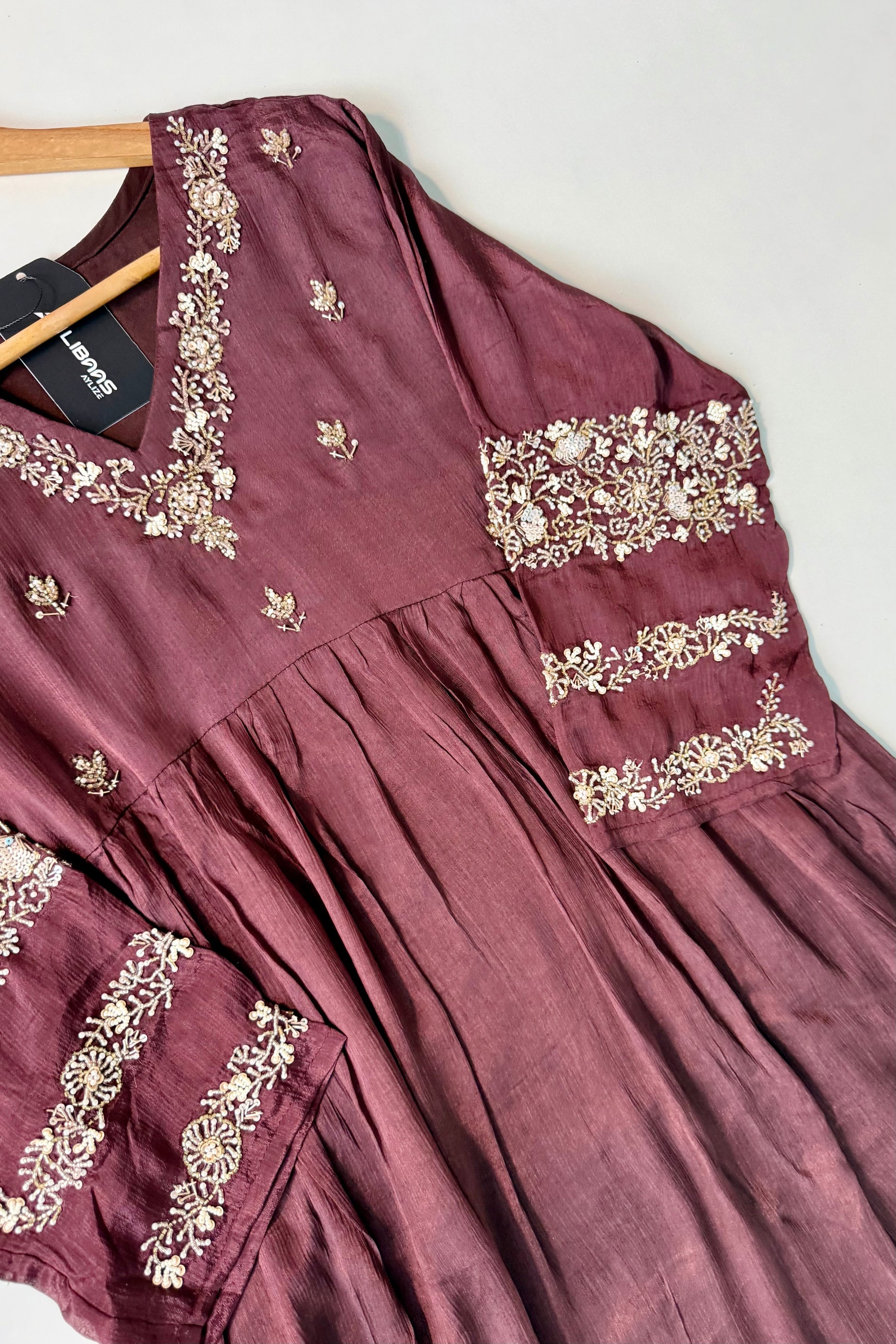 “Az026” Premium Party Wear Chinnon Anarkali Suit set 🛍️