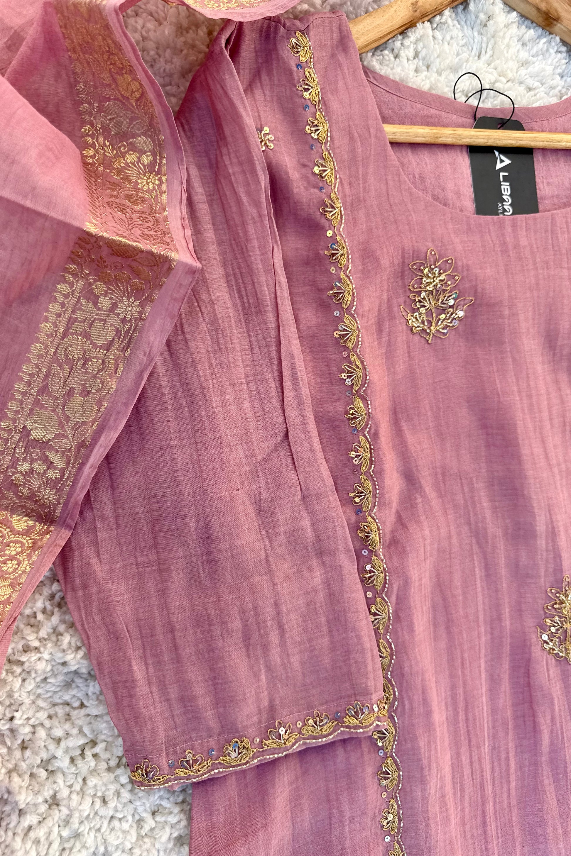 “Ujjwal” Trending Pink Mul Chanderi A Line Suit 🛍️