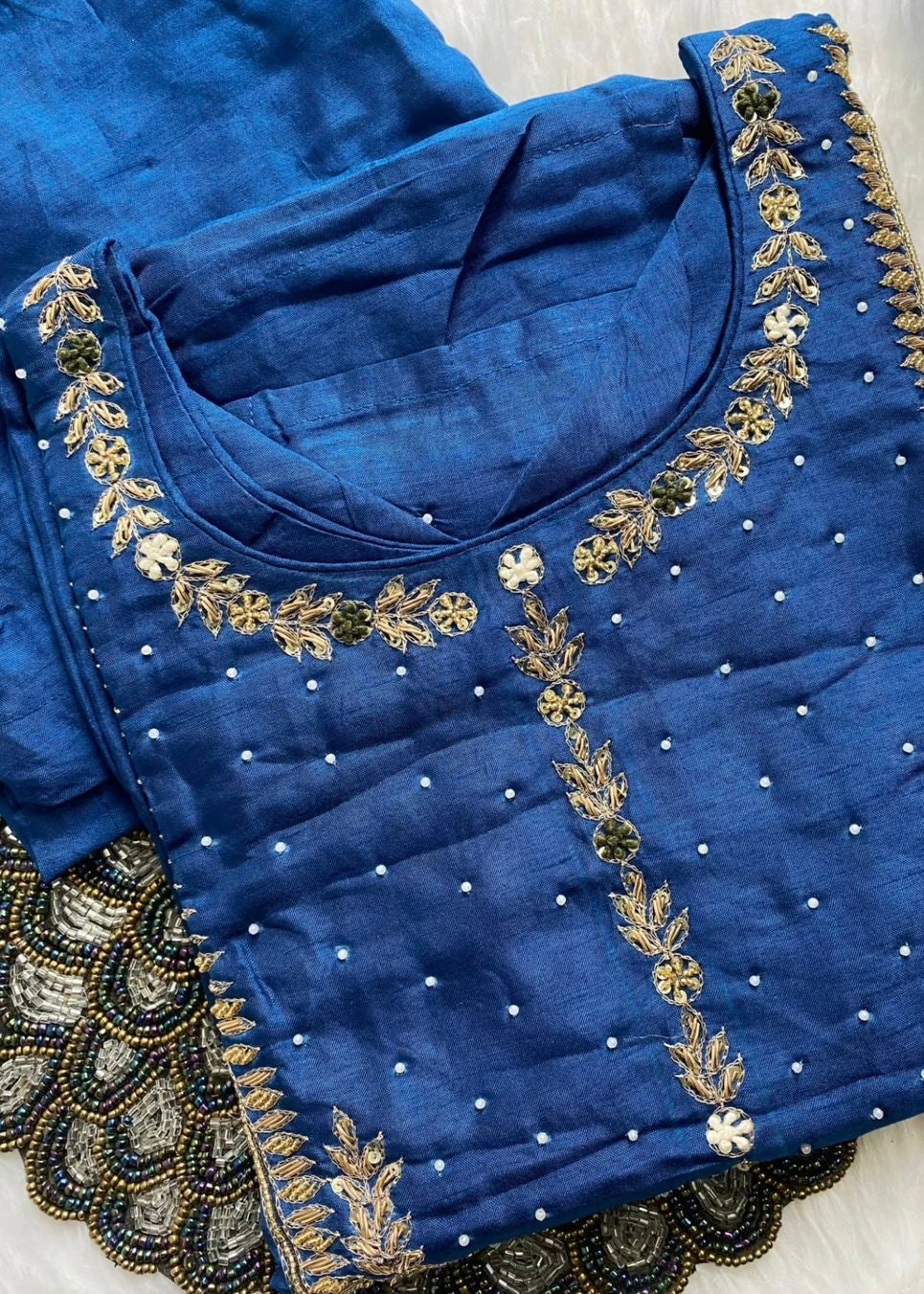 “ALKA” A very beautiful piece with zardozi & zari handwork set