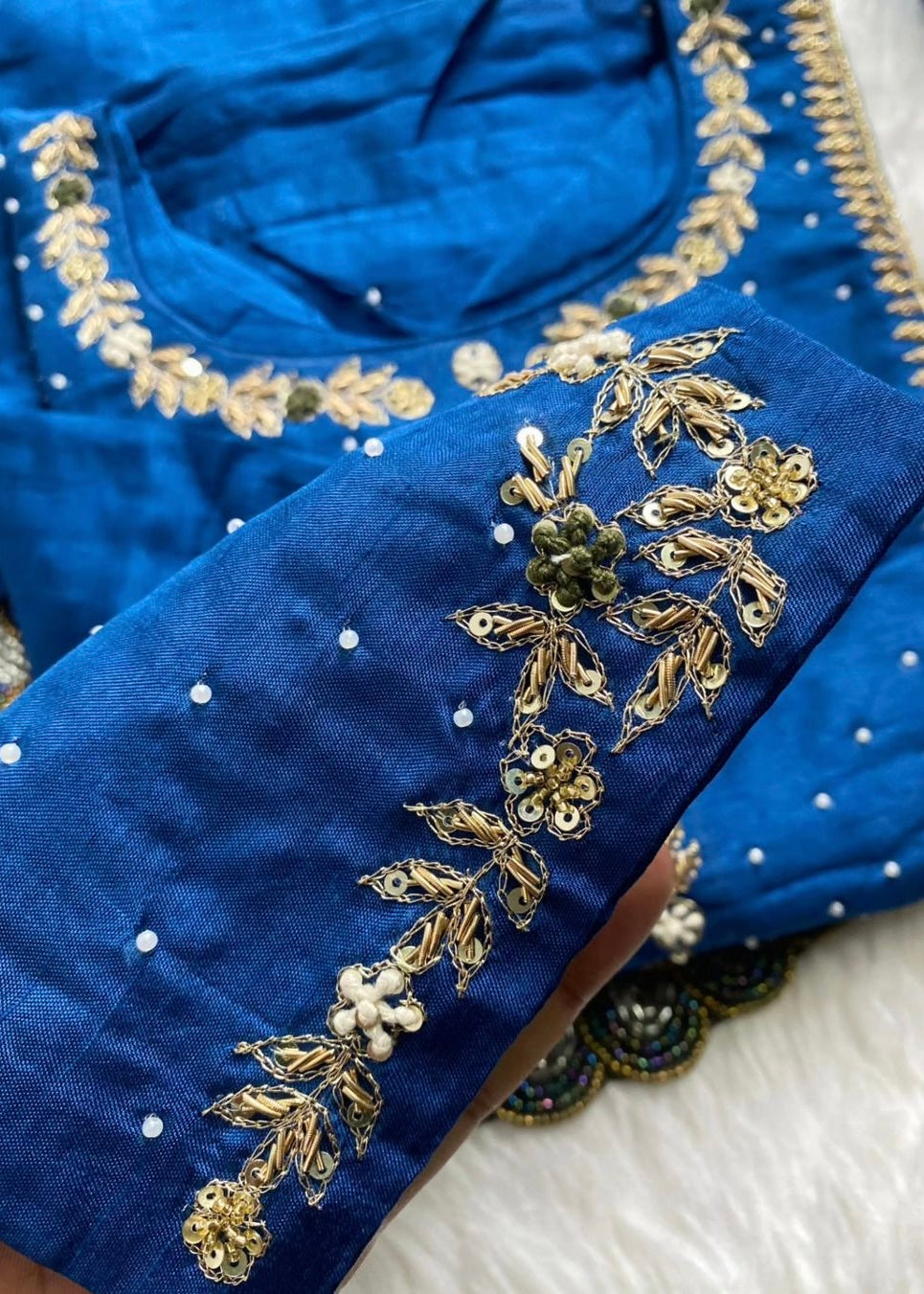 “ALKA” A very beautiful piece with zardozi & zari handwork set