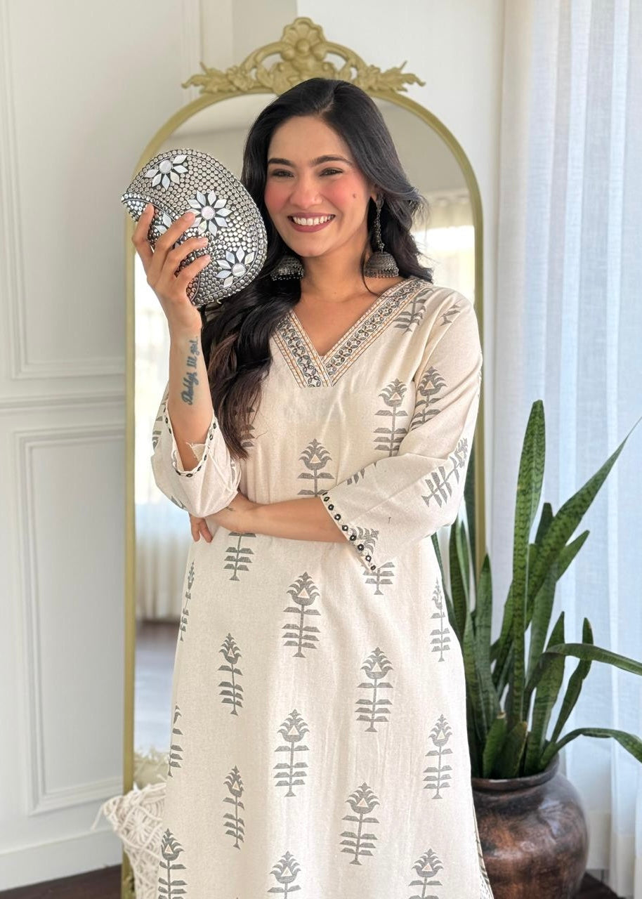 “MISHA" Premium cotton daily wear kurti pant set