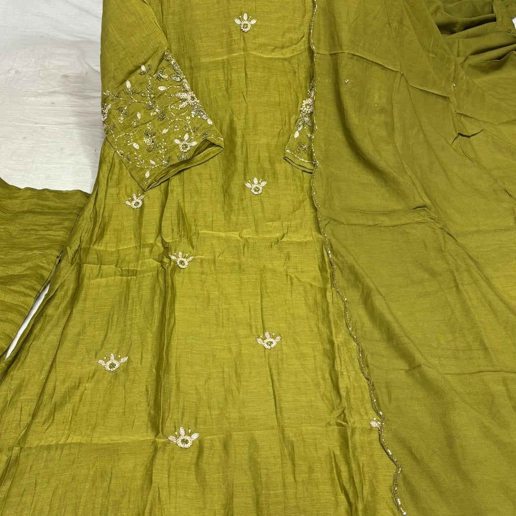 “Pihu” Premium Mul Chanderi A-Line Anarkali Kurta