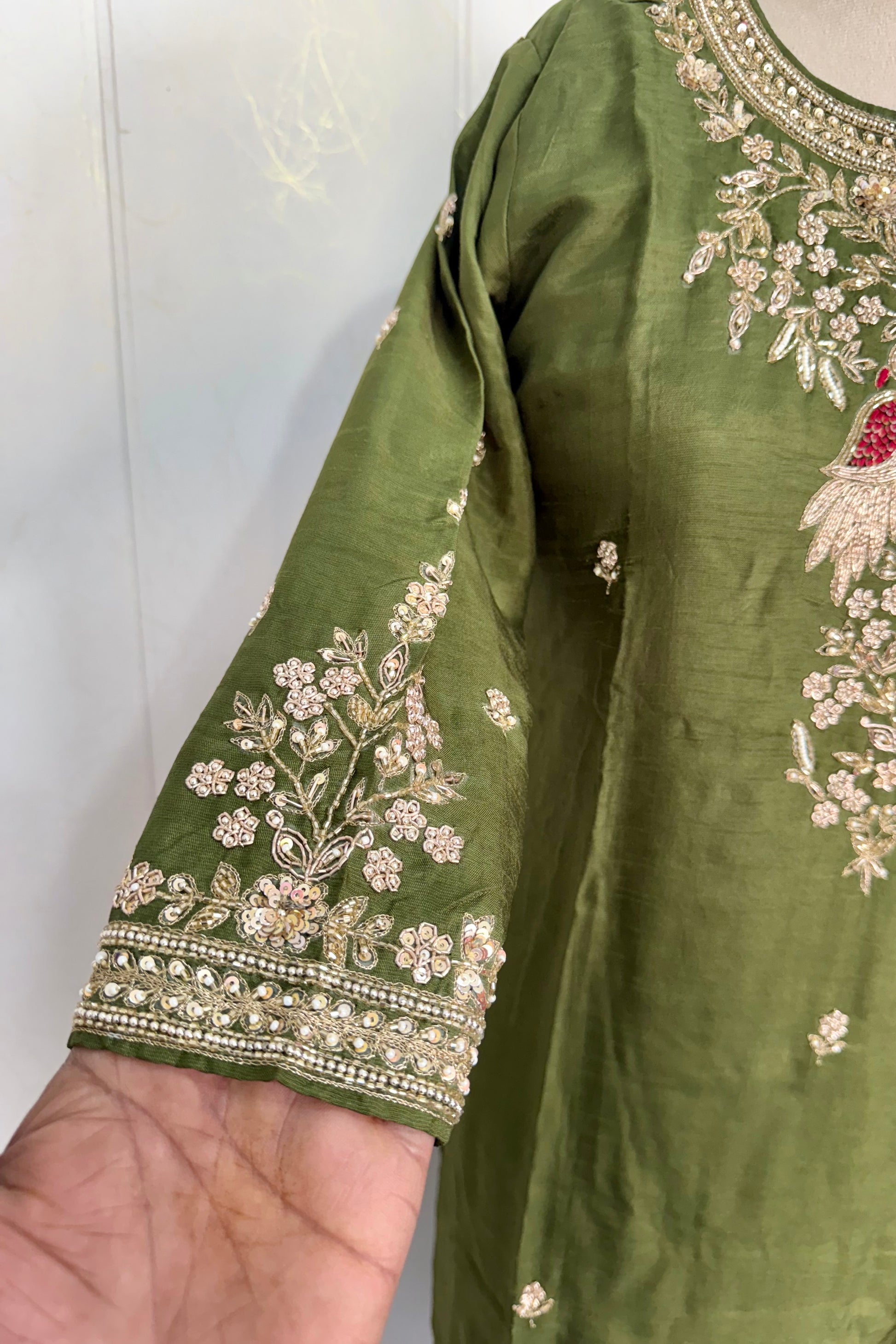 “Roses” Premium Green Dola Silk handcrafted kurti bottom with Banarsi dupatta set