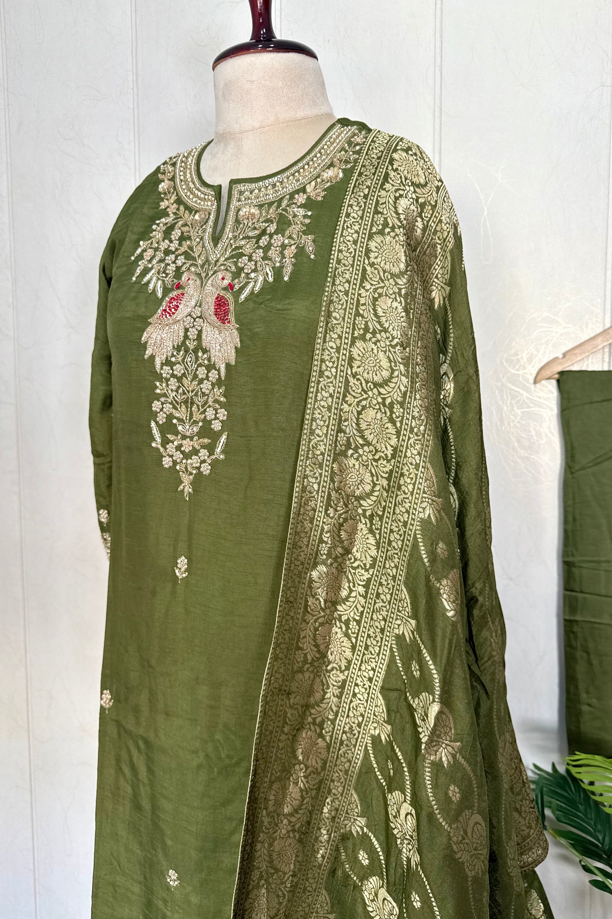 “Roses” Premium Green Dola Silk handcrafted kurti bottom with Banarsi dupatta set