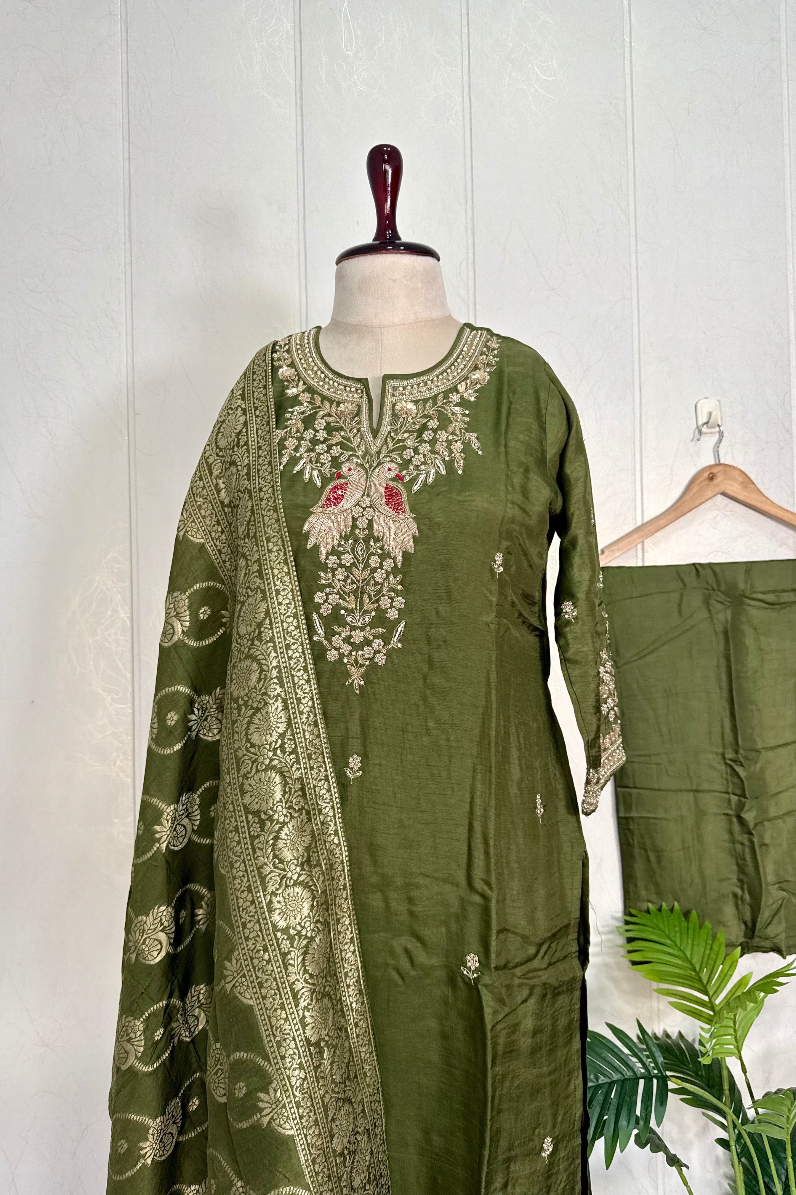 “Roses” Premium Green Dola Silk handcrafted kurti bottom with Banarsi dupatta set