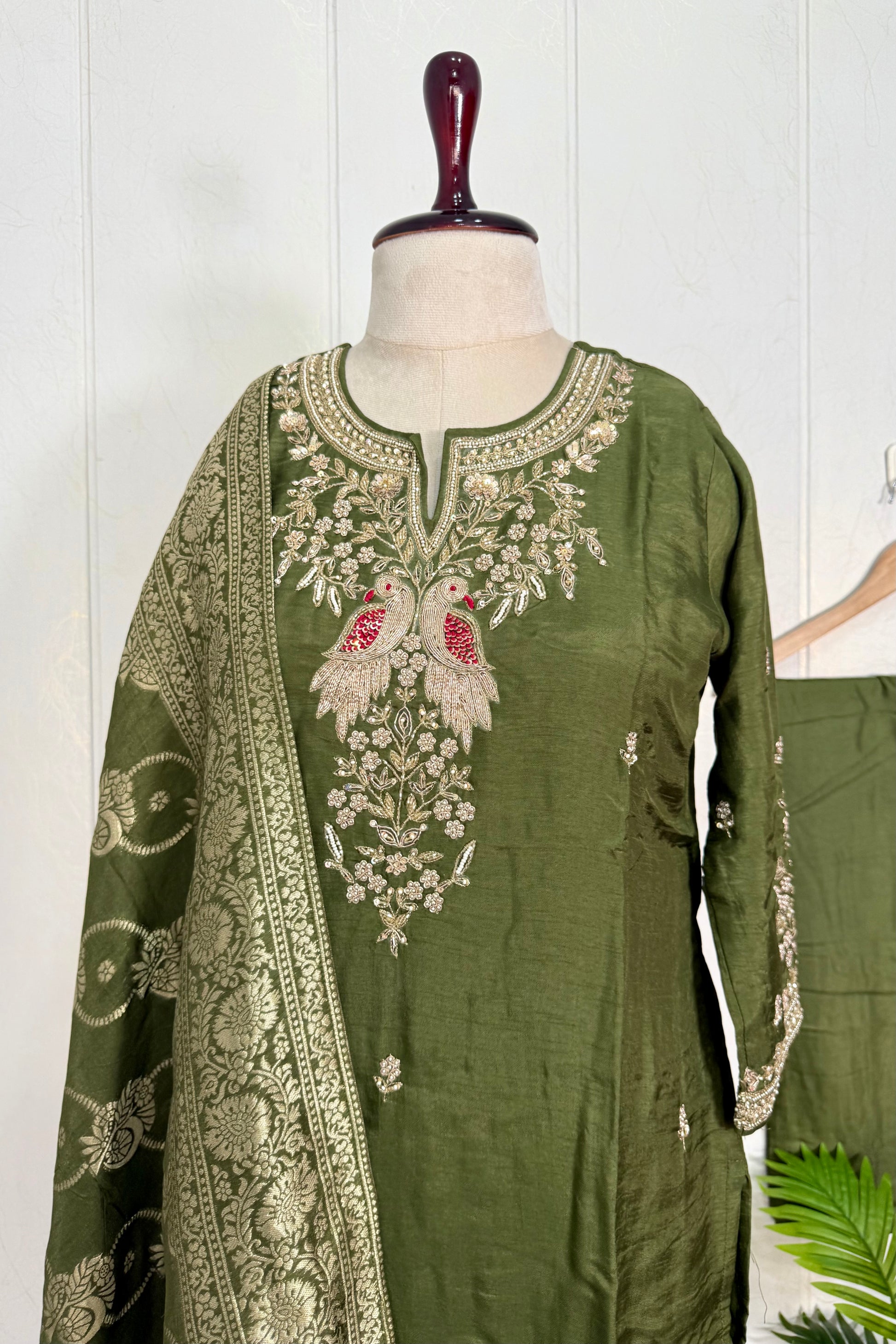 “Roses” Premium Green Dola Silk handcrafted kurti bottom with Banarsi dupatta set