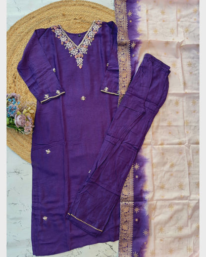 “Akansha” Purple dola silk handwork kurt set 🛍️