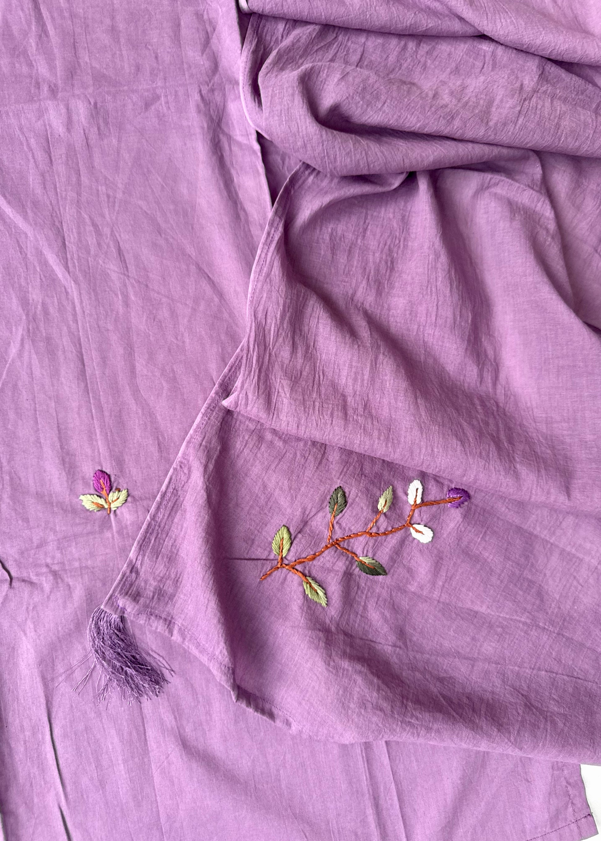 “Avnika” Premium cotton thread work kurta set