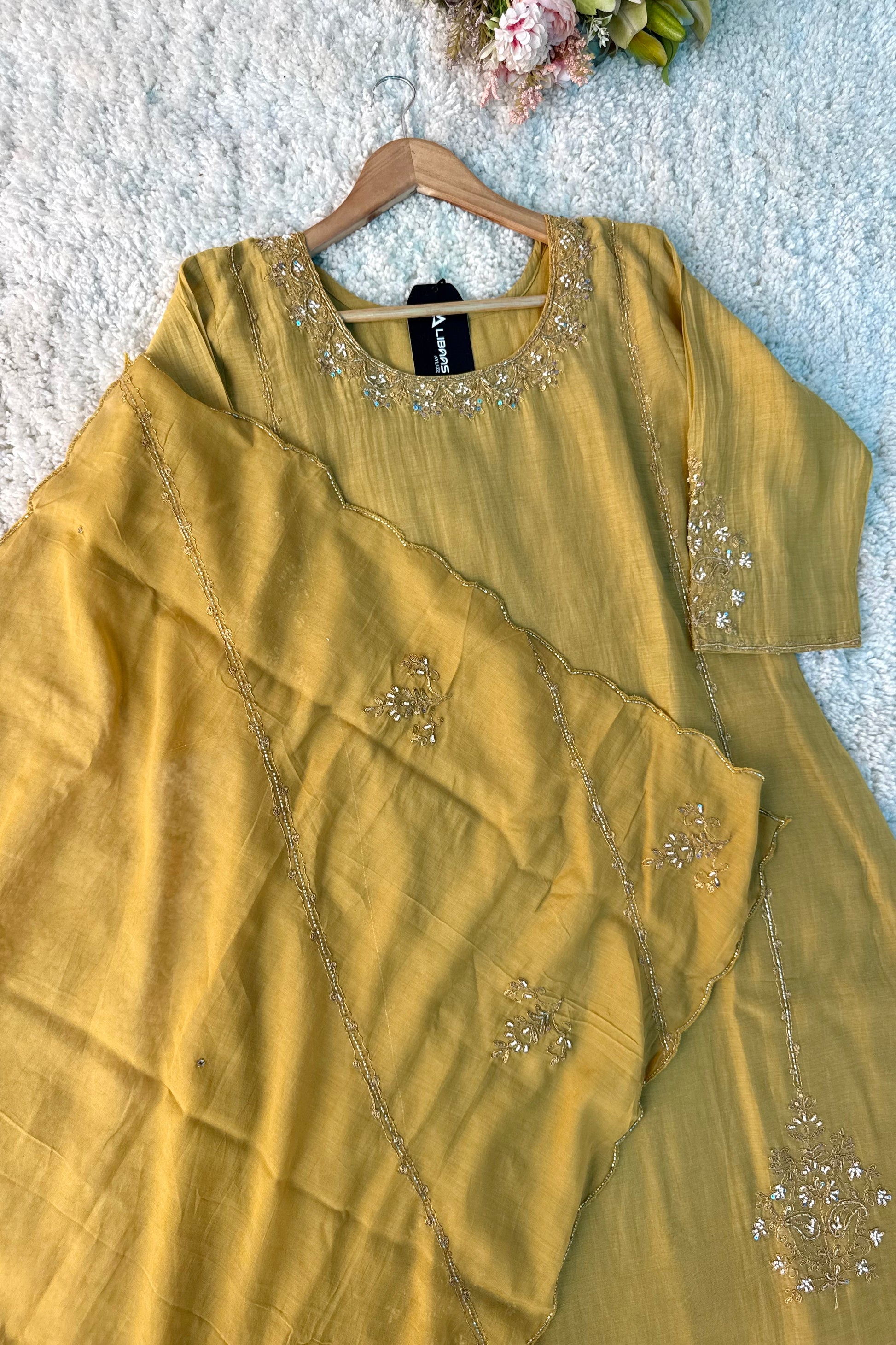 💛”Nayra – Premium Mul Chanderi A-Line Kurta Set