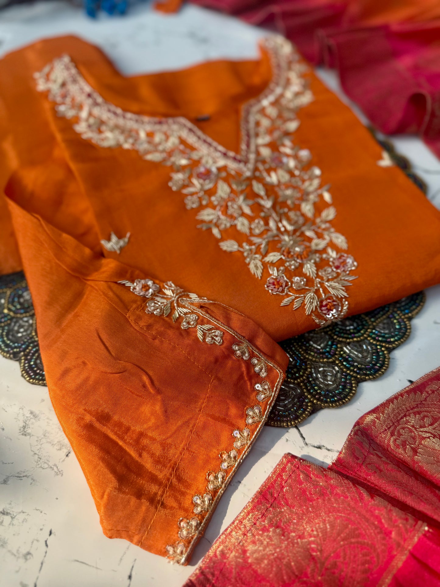 “Qaasid” A very beautiful orange handwork set🛍️