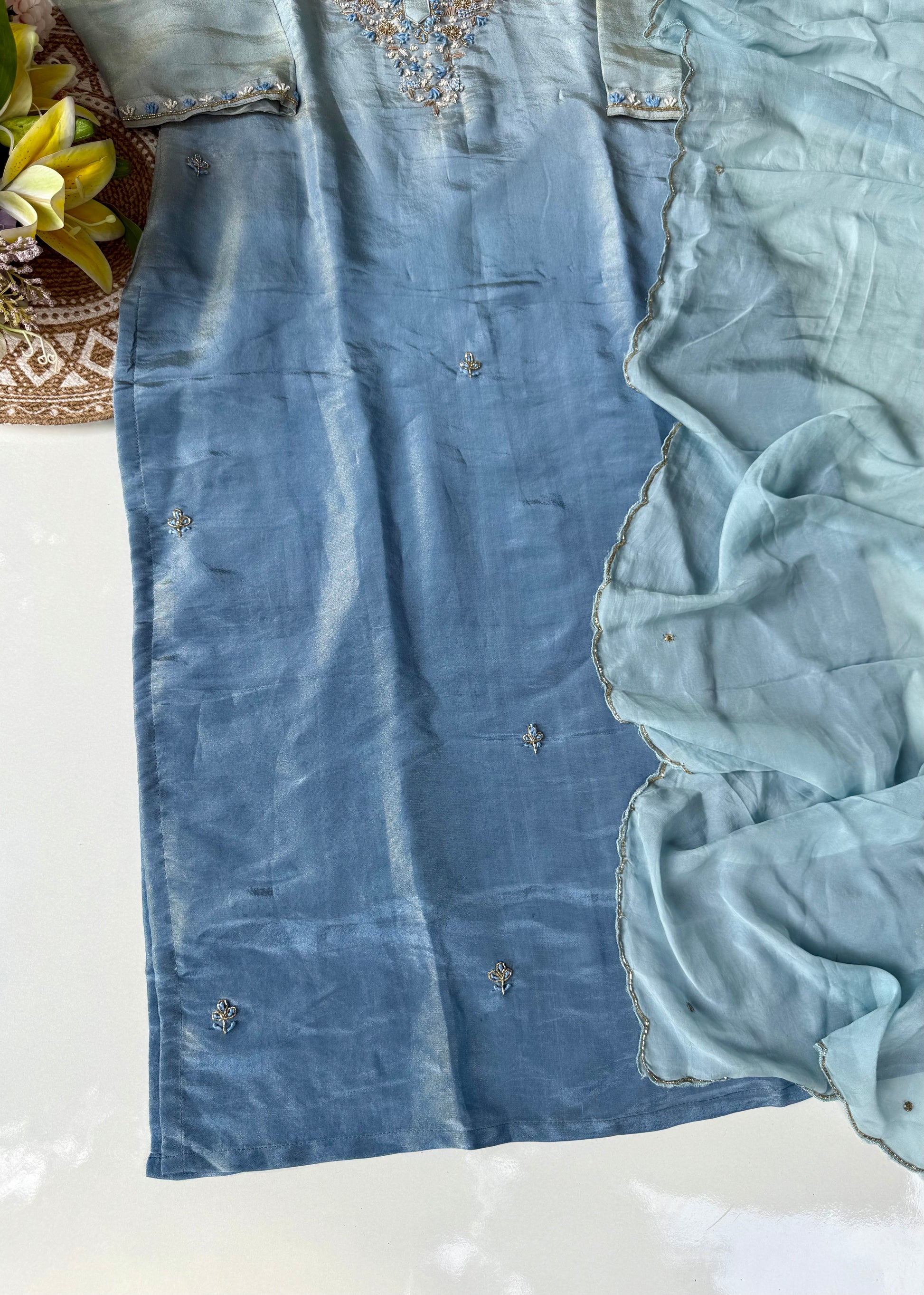 “Aashvi” Ombre Tissue Silk Handwork Suit Set