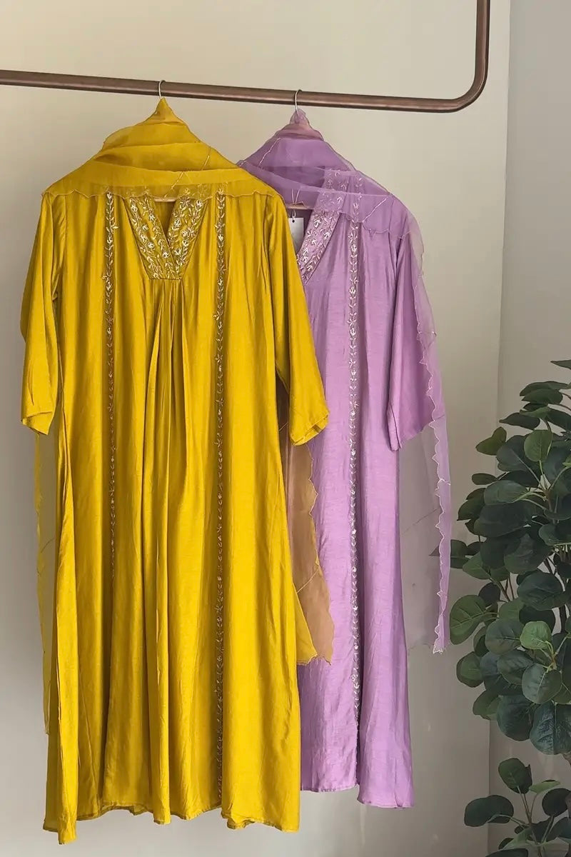 ✨Eira- Heavy handwork Dola silk A line kurti set