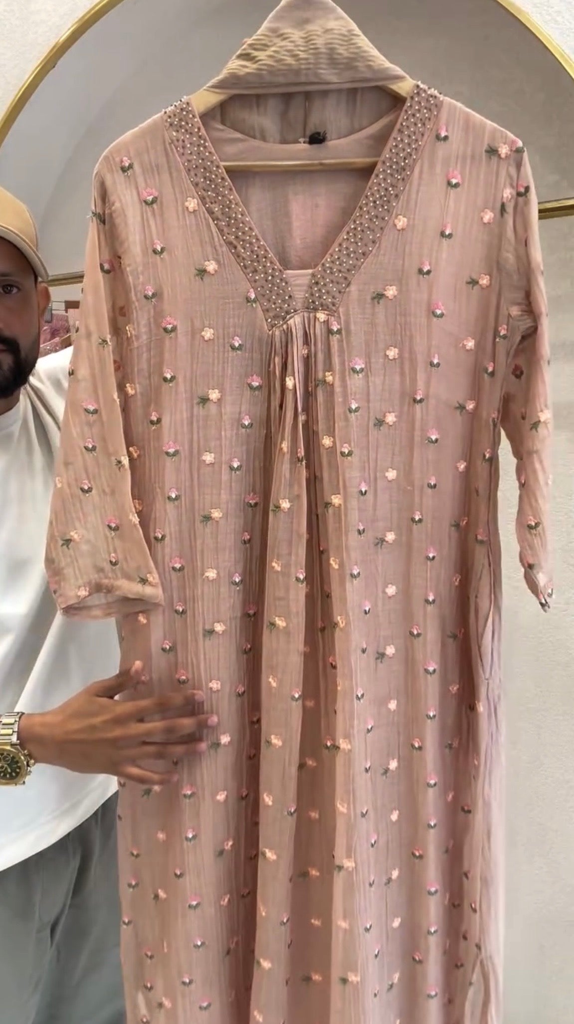 ✨”Aafiya – Premium Mul Chanderi Floral Handwork A-Line Kurta Set