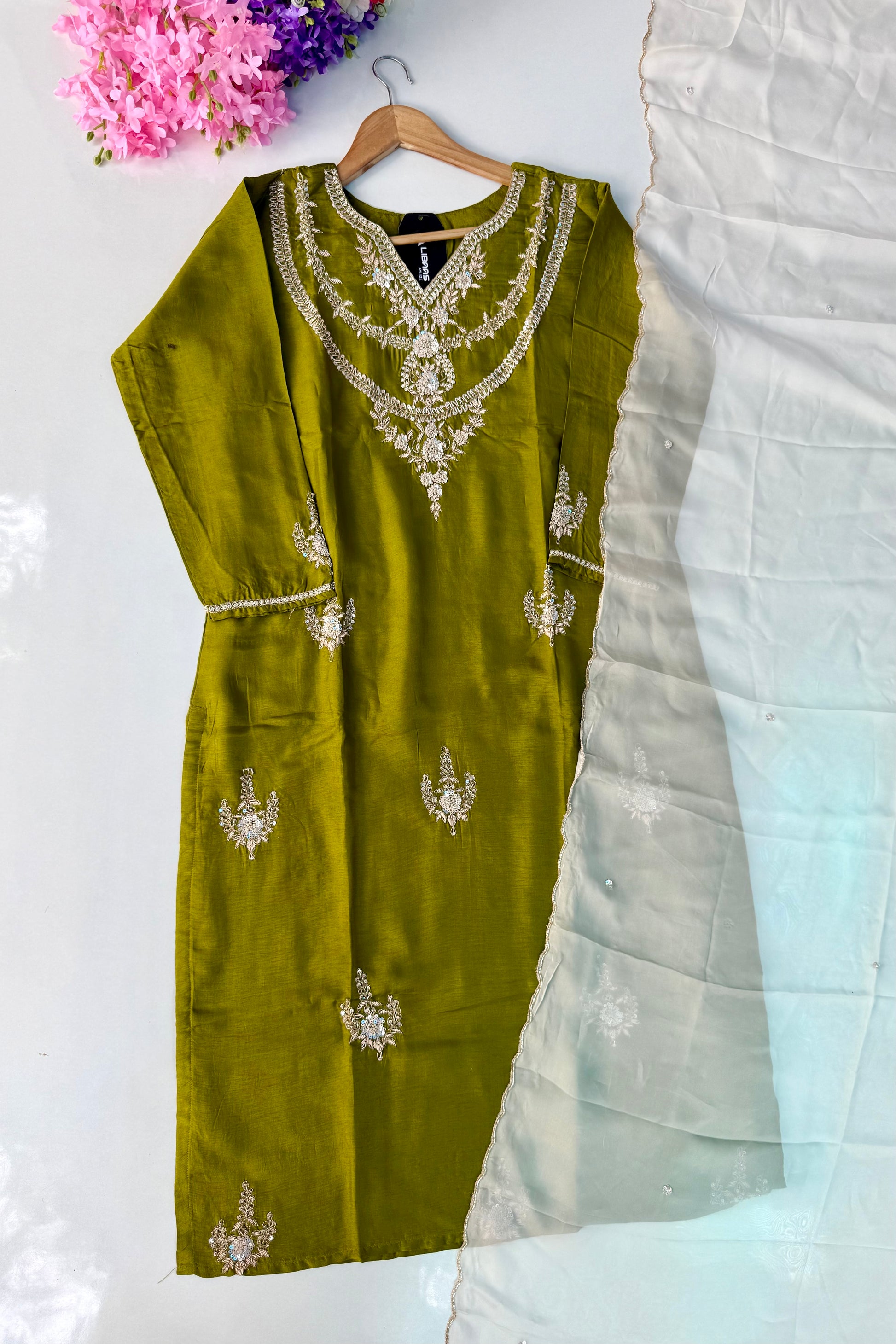 💫Ruchi – Premium Dola Silk Heavy Handwork Kurta Set