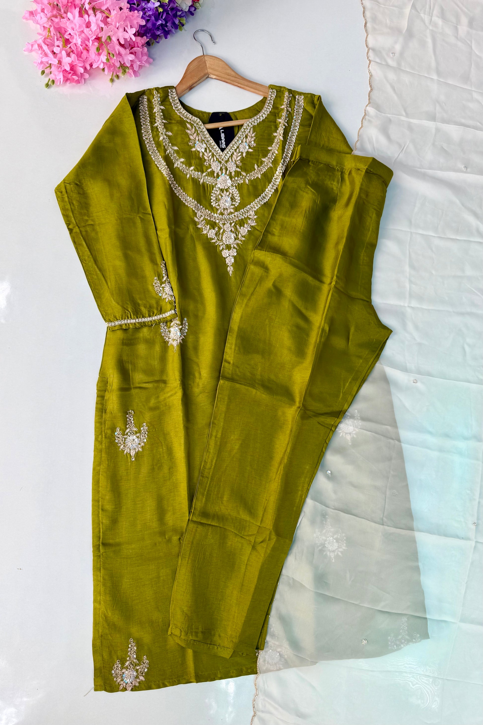 💫Ruchi – Premium Dola Silk Heavy Handwork Kurta Set