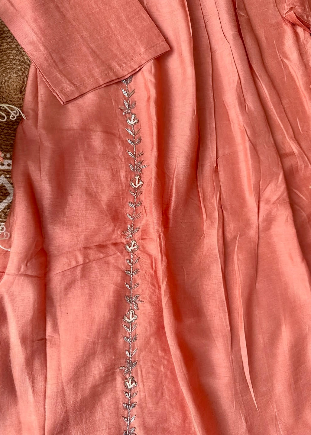 “Eira” Heavy handwork Dola silk A line kurti set 🛍️