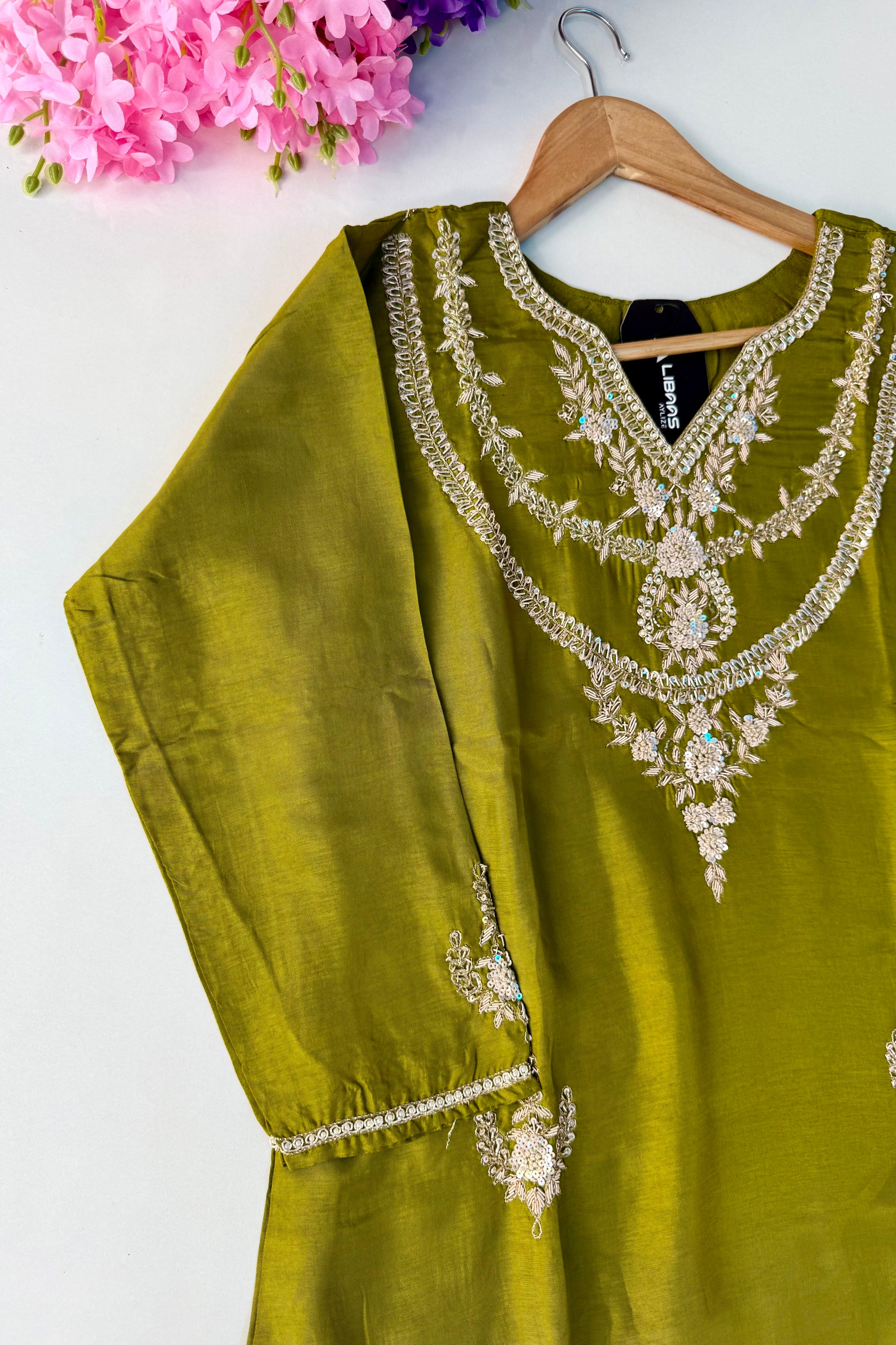 💫Ruchi – Premium Dola Silk Heavy Handwork Kurta Set